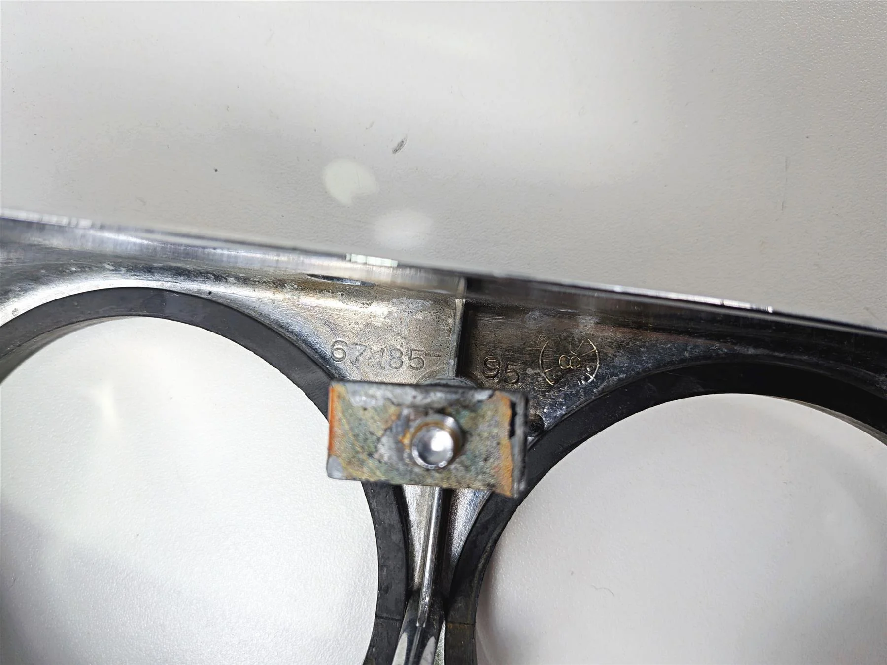 1998 Harley Dyna FXDL Low Rider Chrome Fuel Tank Dash Cover & Mount 67185-95 - Image 8