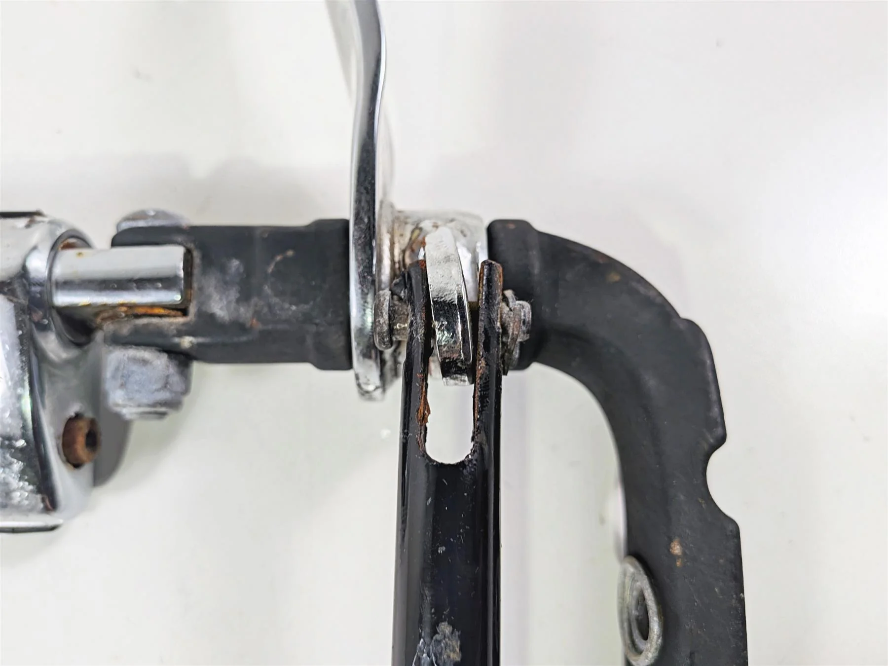 1998 Harley Dyna FXDL Low Rider Front Rider Footpeg + Brake Shift Lever 50649-90 - Image 12