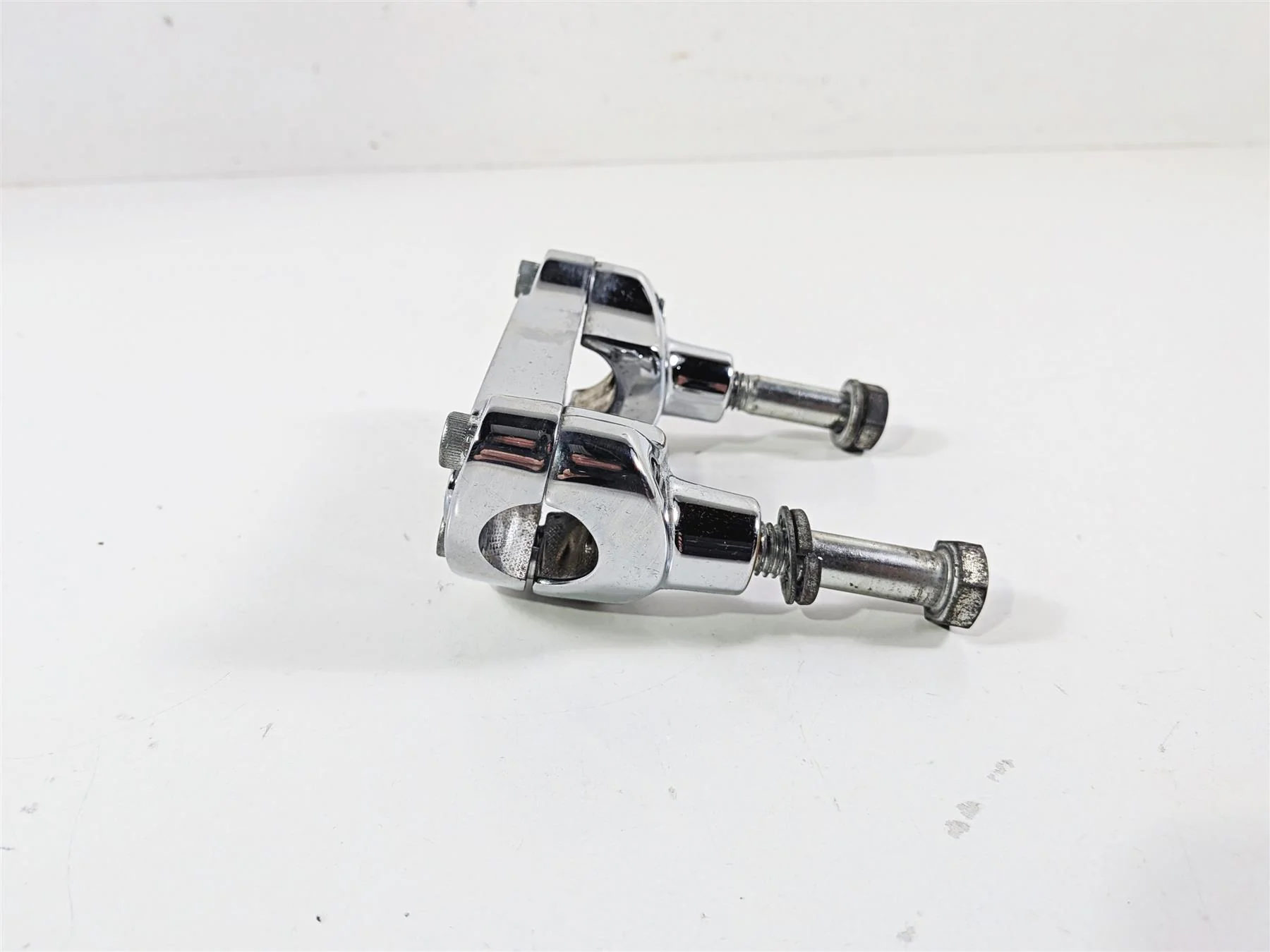 1998 Harley Dyna FXDL Low Rider Handlebar Riser Holder Clamps 56119-77A - Image 6
