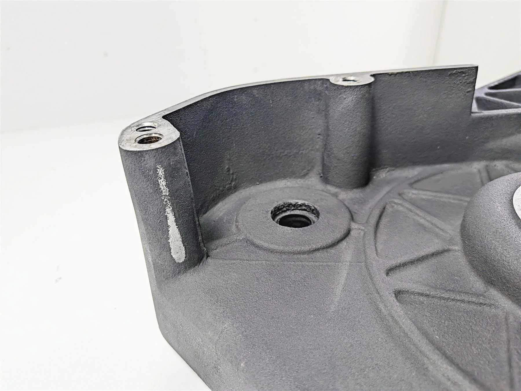 1998 Harley Dyna FXDL Low Rider Inner Primary Drive Clutch Cover -Read 60691-94A - Image 10