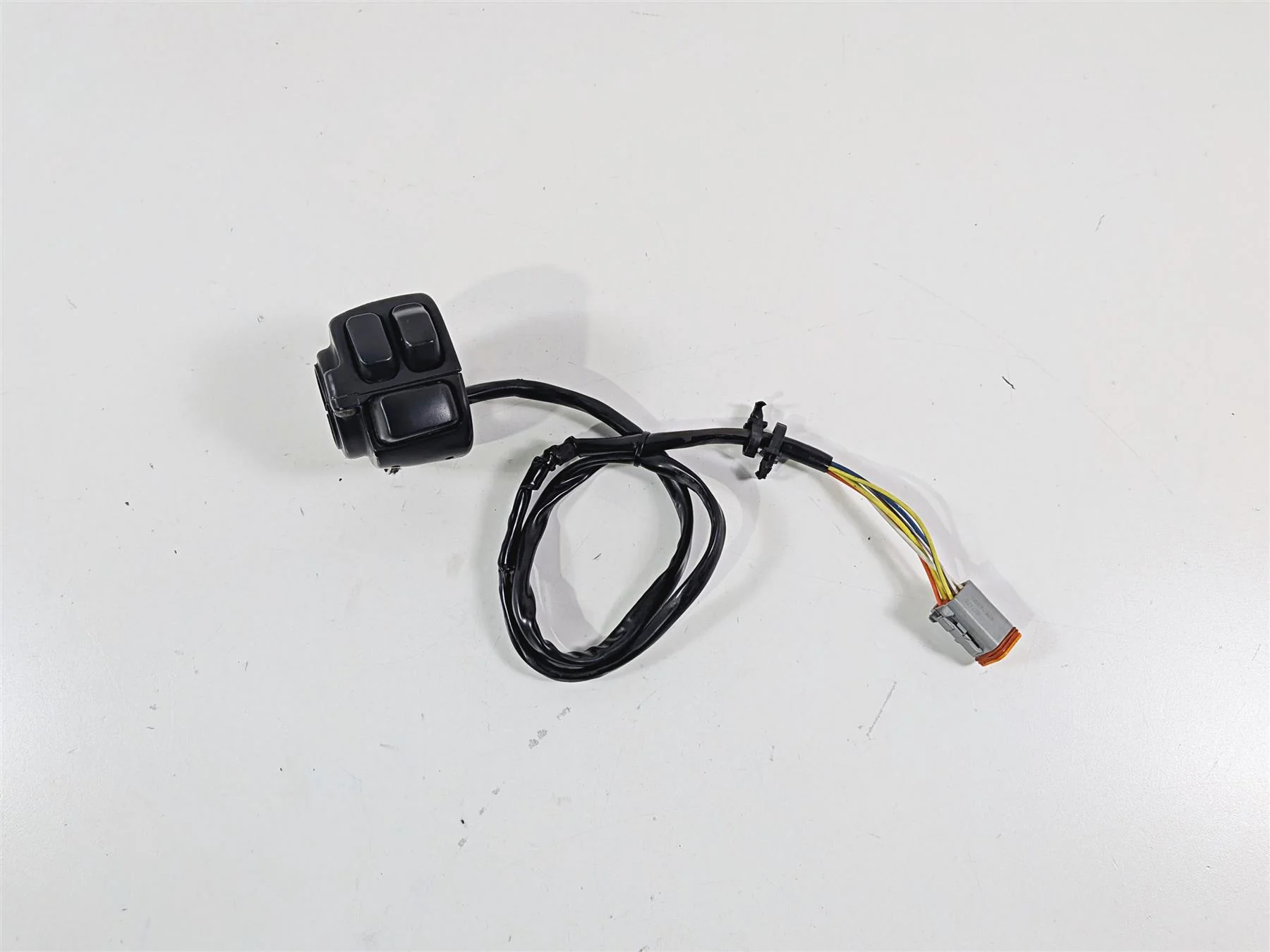 1998 Harley Dyna FXDL Low Rider Left Hand Control Switch 71682-06A
