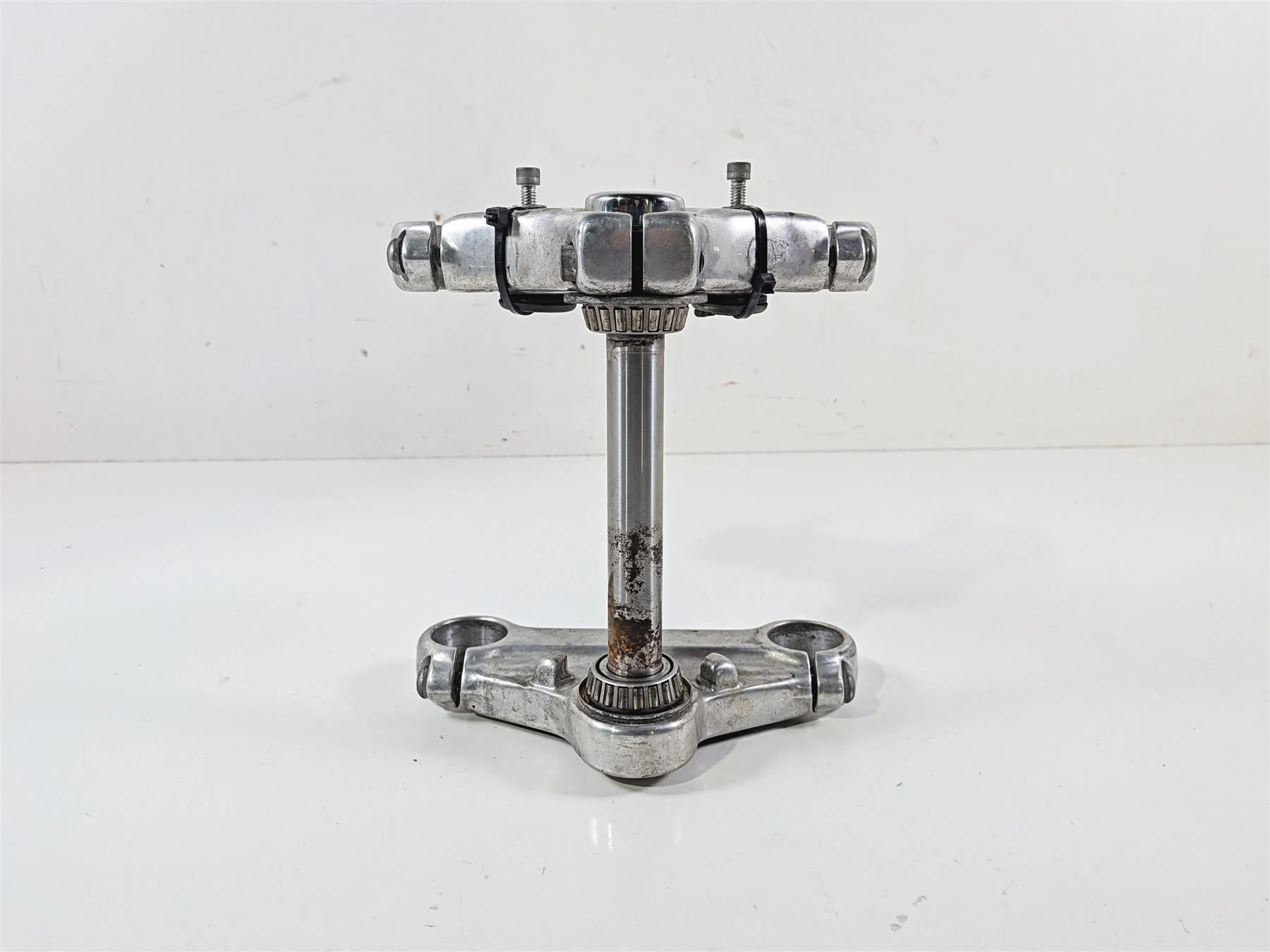 1998 Harley Dyna FXDL Low Rider Upper & Lower Triple Tree - Read 45598-90B - Image 3