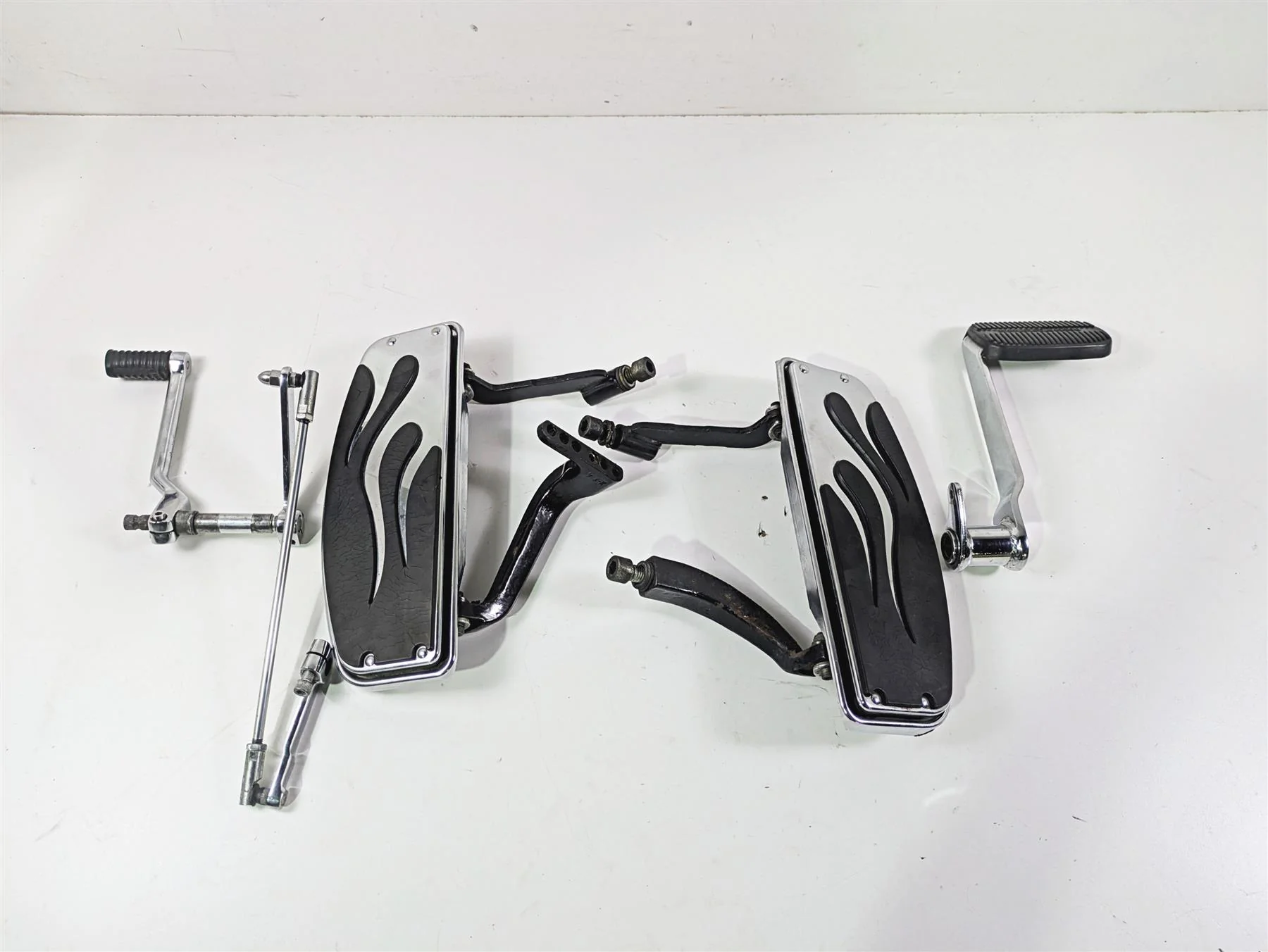 1998 Harley Touring FLHRCI Road King Floorboards Brake Pedal & Shifter 50621-79A