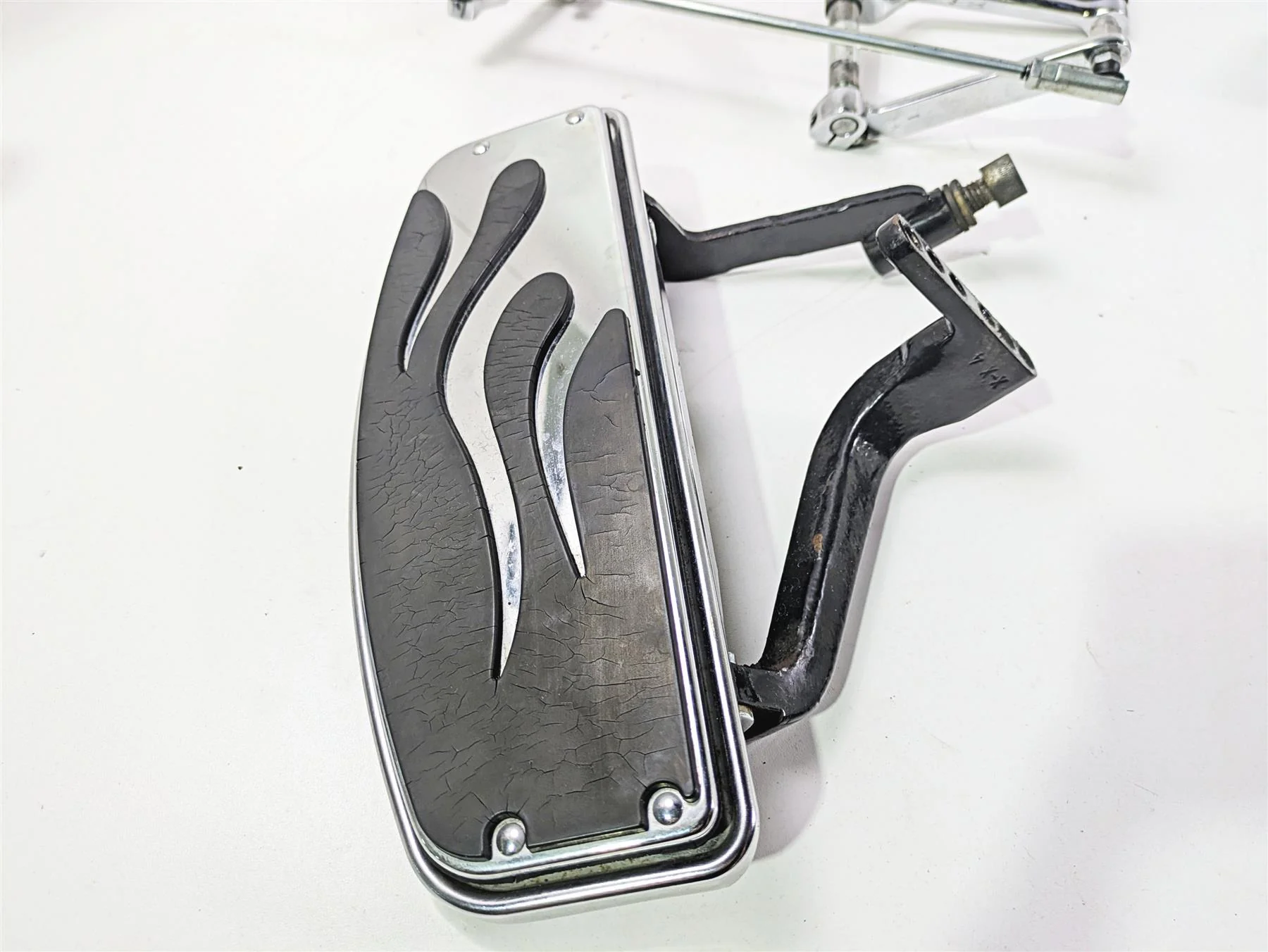 1998 Harley Touring FLHRCI Road King Floorboards Brake Pedal & Shifter 50621-79A - Image 9