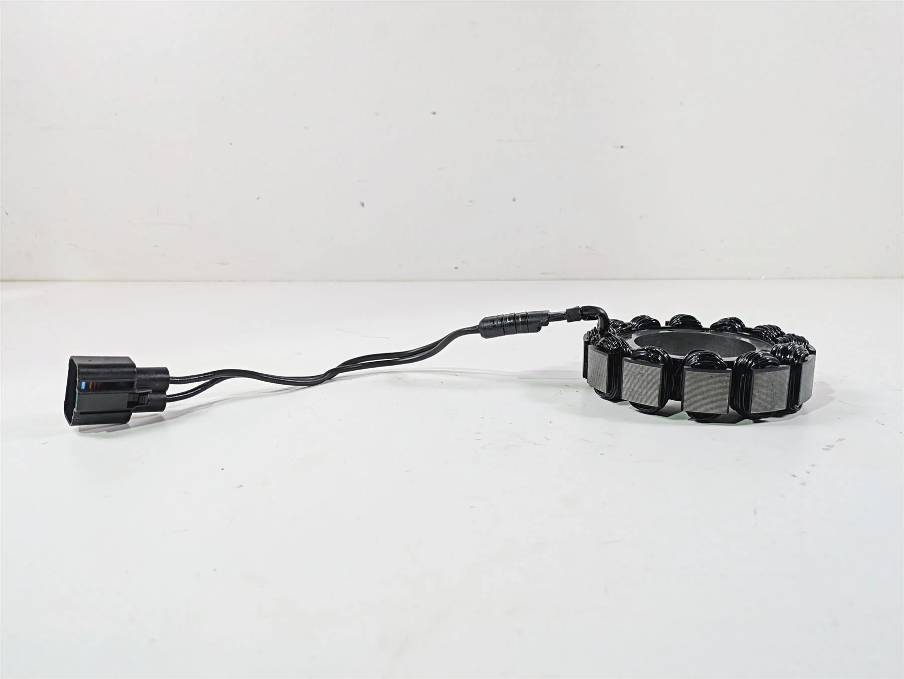 1998 Harley Touring FLHRCI Road King Ignition Alternator Stator 29987-97B - Image 3