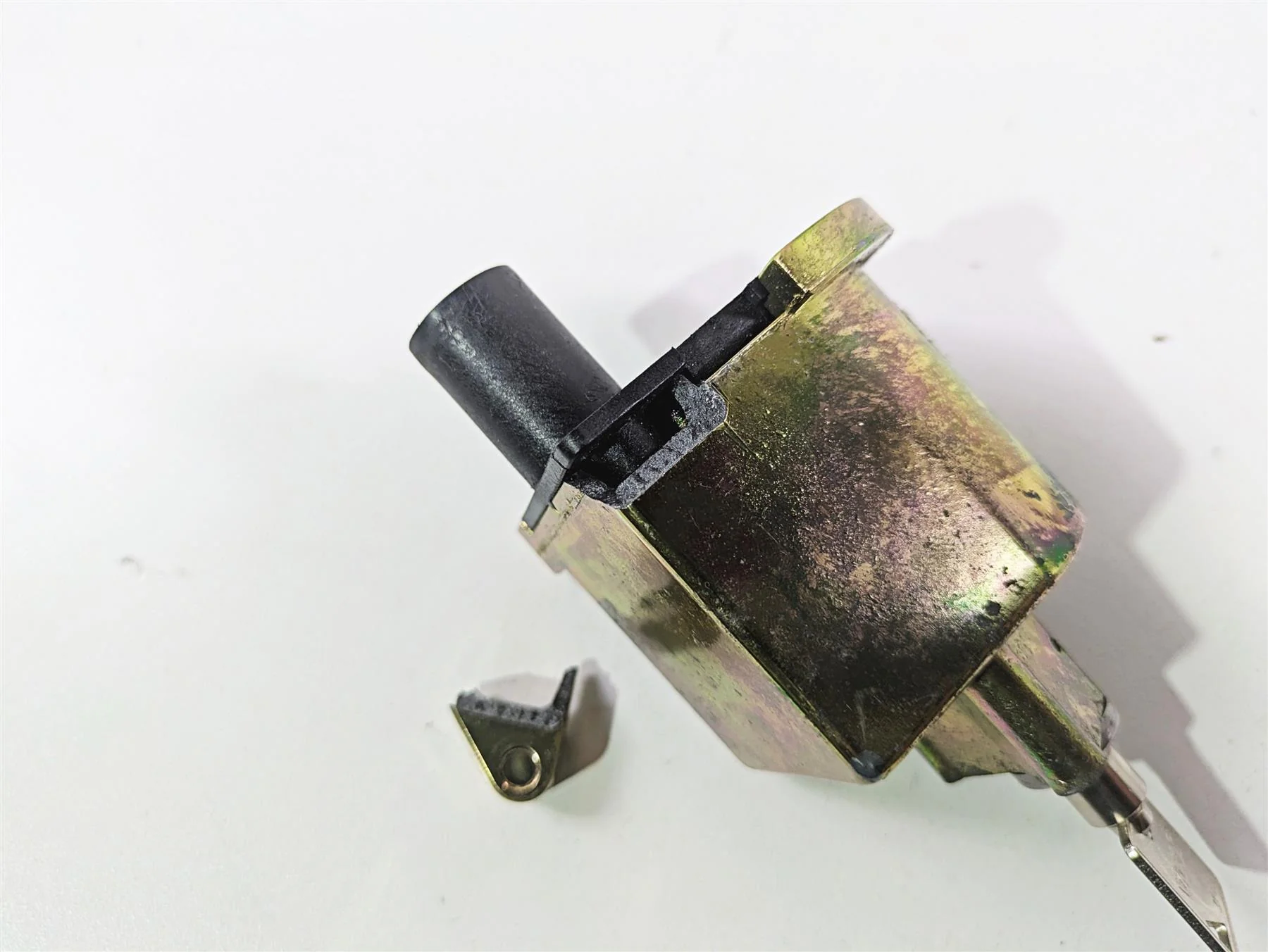 1998 Harley Touring FLHRCI Road King Ignition Switch Key Lock Set -Read 71313-96 - Image 11