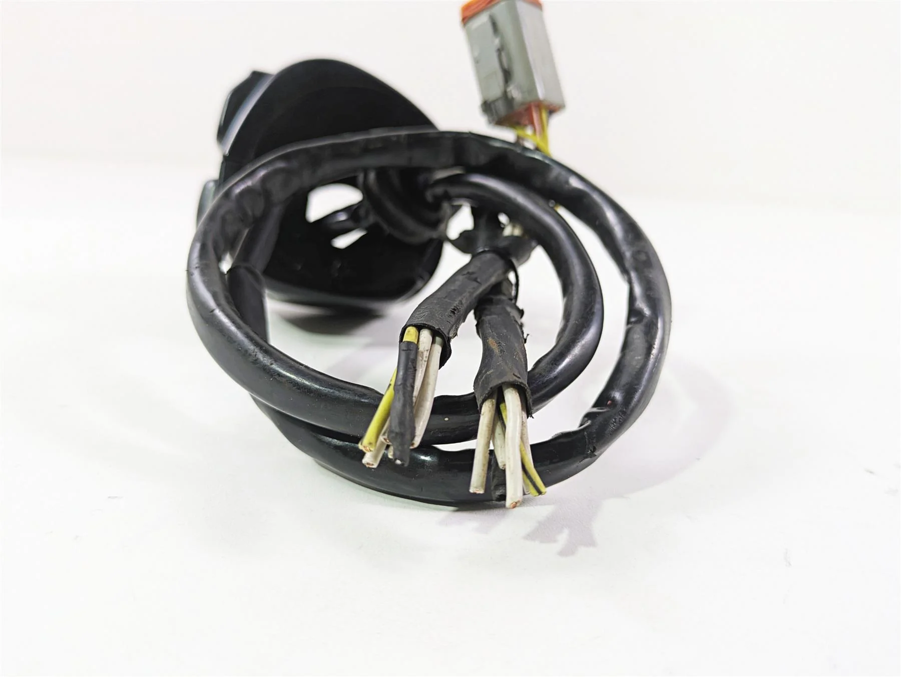 1998 Harley Touring FLHRCI Road King Left Hand Control Switch - Read 71598-96A - Image 7