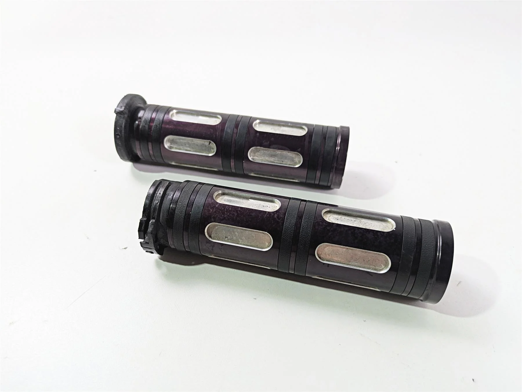 1998 Harley Touring FLHRCI Road King Osan 1" Handlebar Hand Bar Grip Set ?CP0456 - Image 10