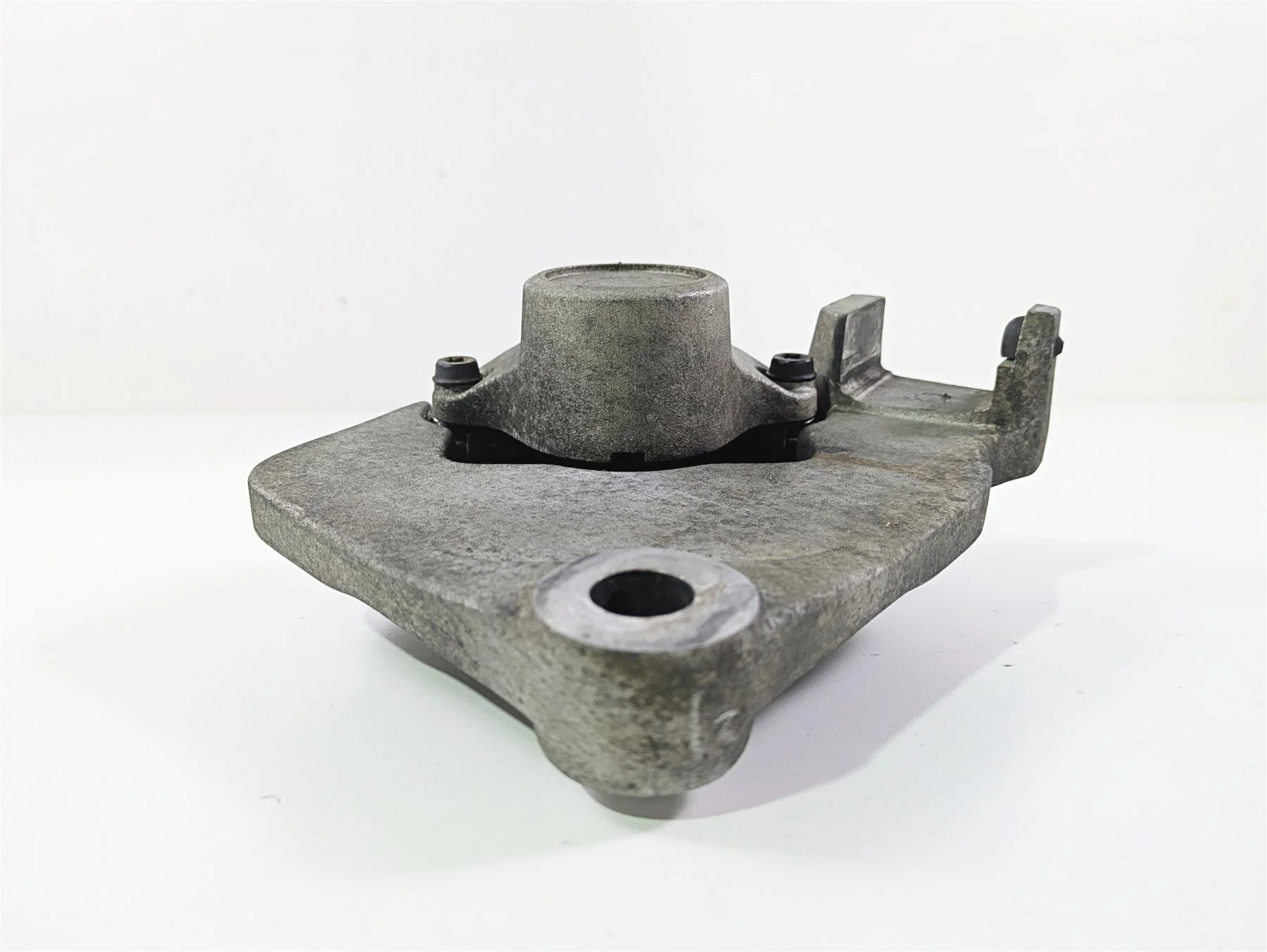 1998 Harley Touring FLHRCI Road King Rear Brake Caliper 44050-87 - Image 2