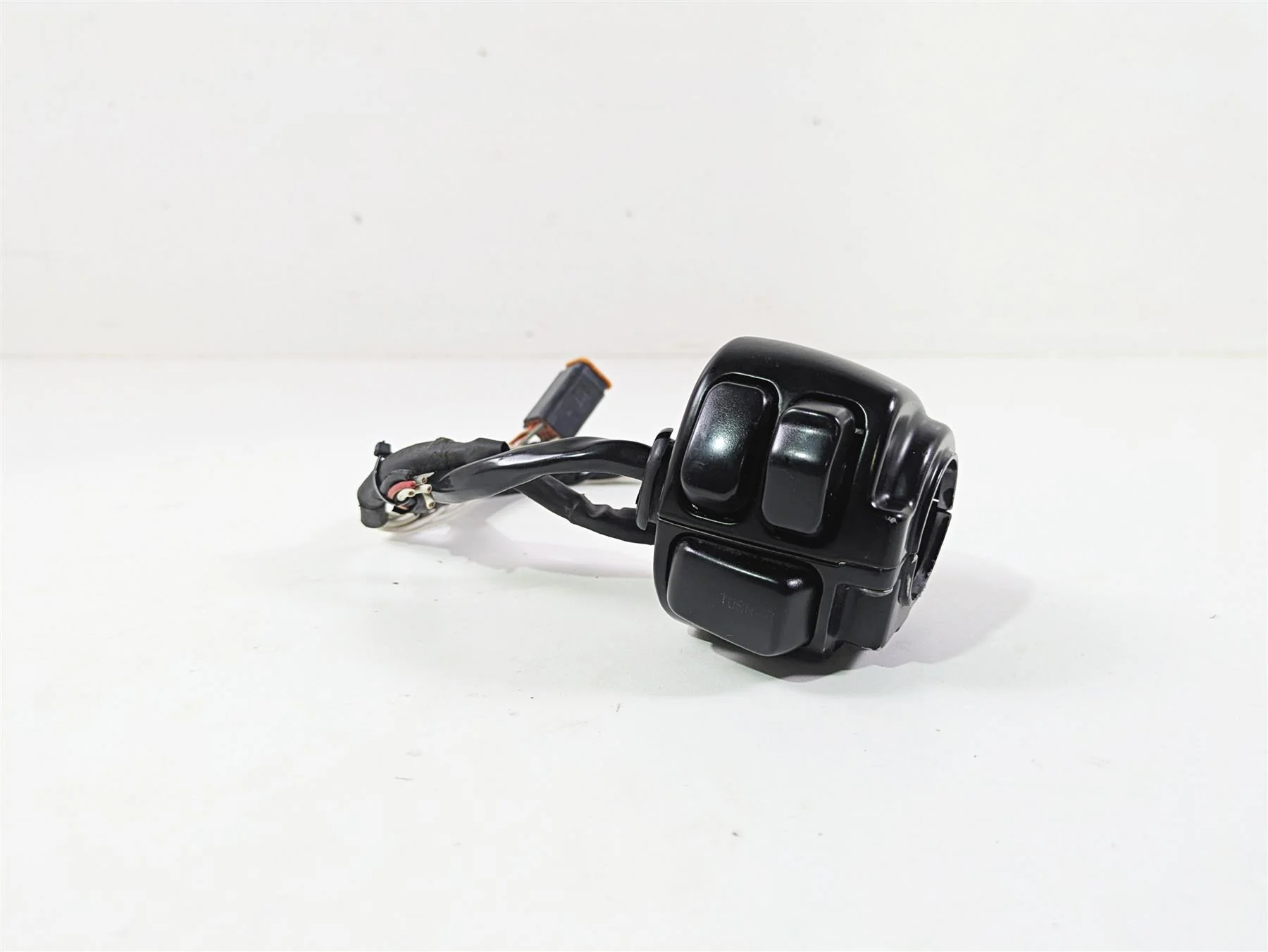 1998 Harley Touring FLHRCI Road King Right Hand Control Switch - Read 71684-06A - Image 2