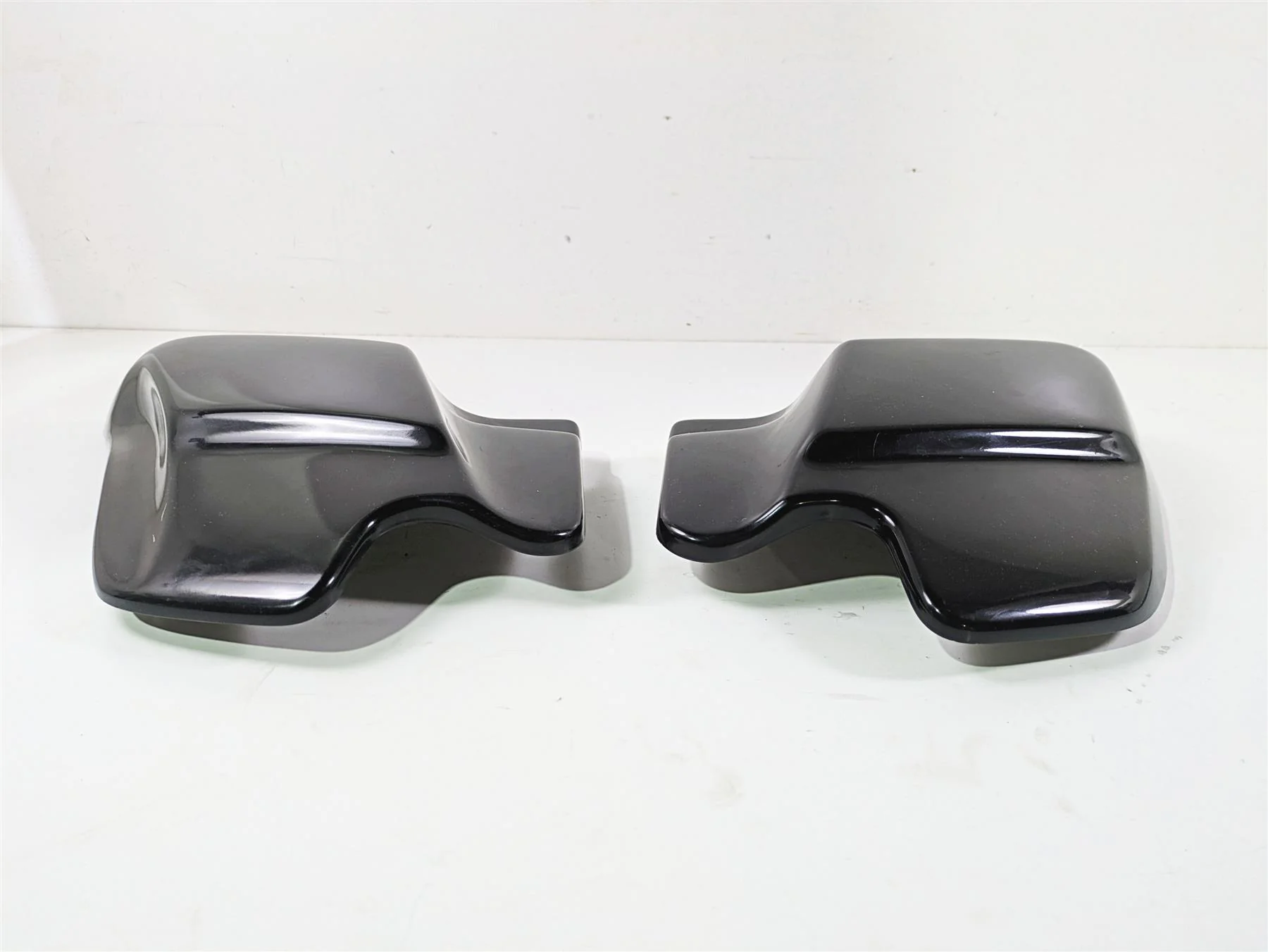 1998 Harley Touring FLHRCI Road King Side Cover Fairing Set - Read 66619-97A - Image 2
