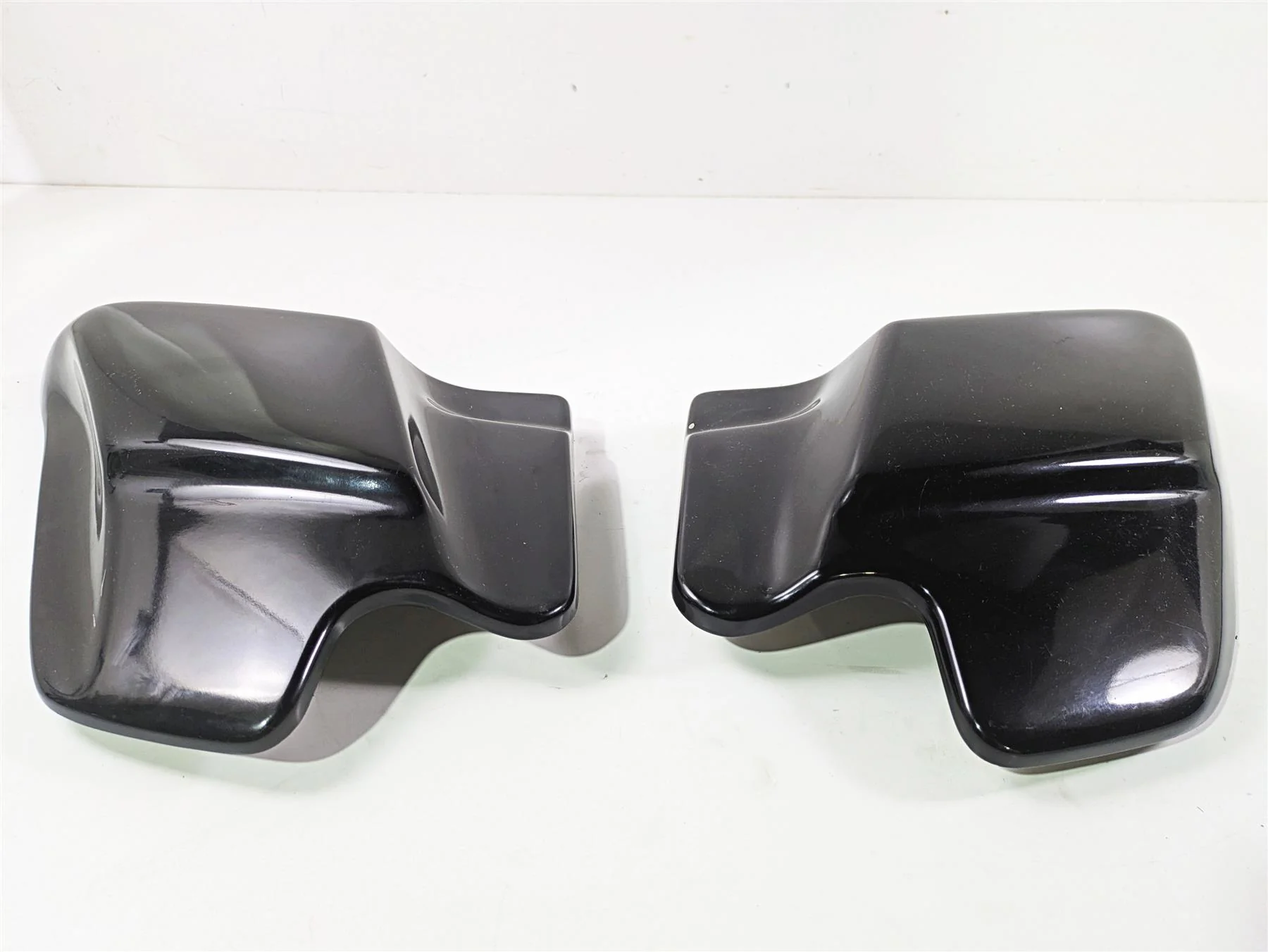 1998 Harley Touring FLHRCI Road King Side Cover Fairing Set - Read 66619-97A - Image 4
