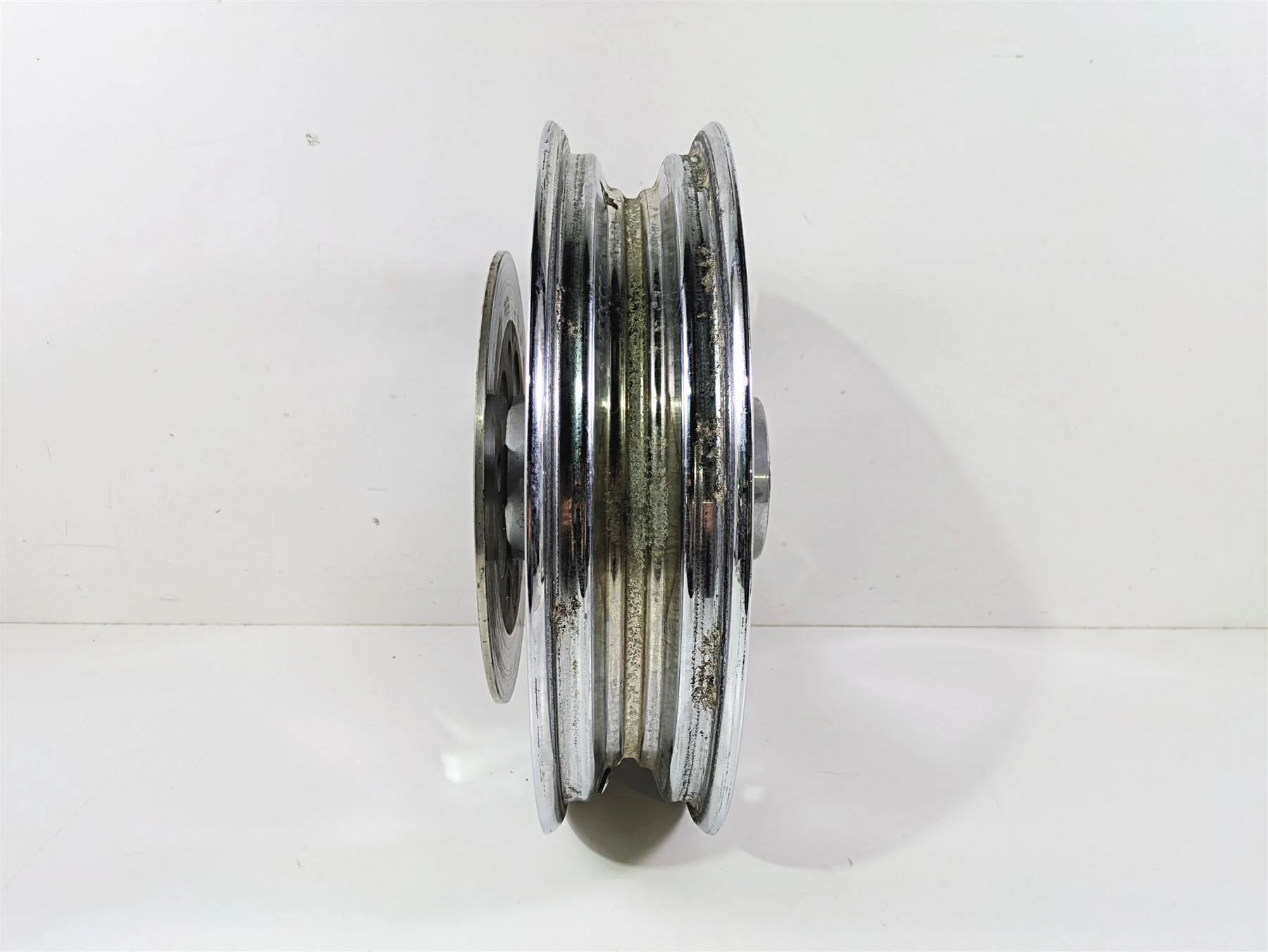 1998 Harley Touring FLHRCI Road King Straight 16x3 Rear Wheel Cast Rim 41013-95 - Image 3