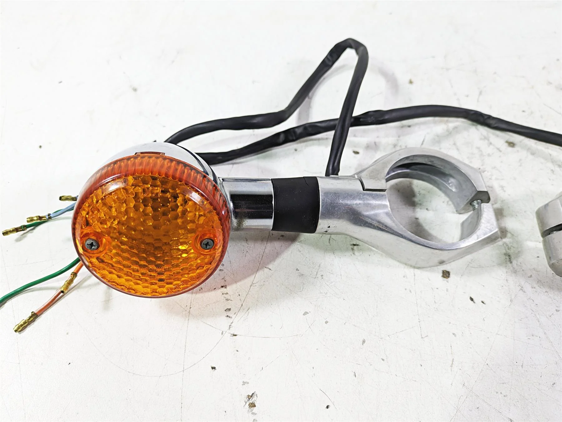 1998 Honda GL1500 Valkyrie Tour Front Blinker Turn Signal Set 33400-MZ0-671 - Image 5