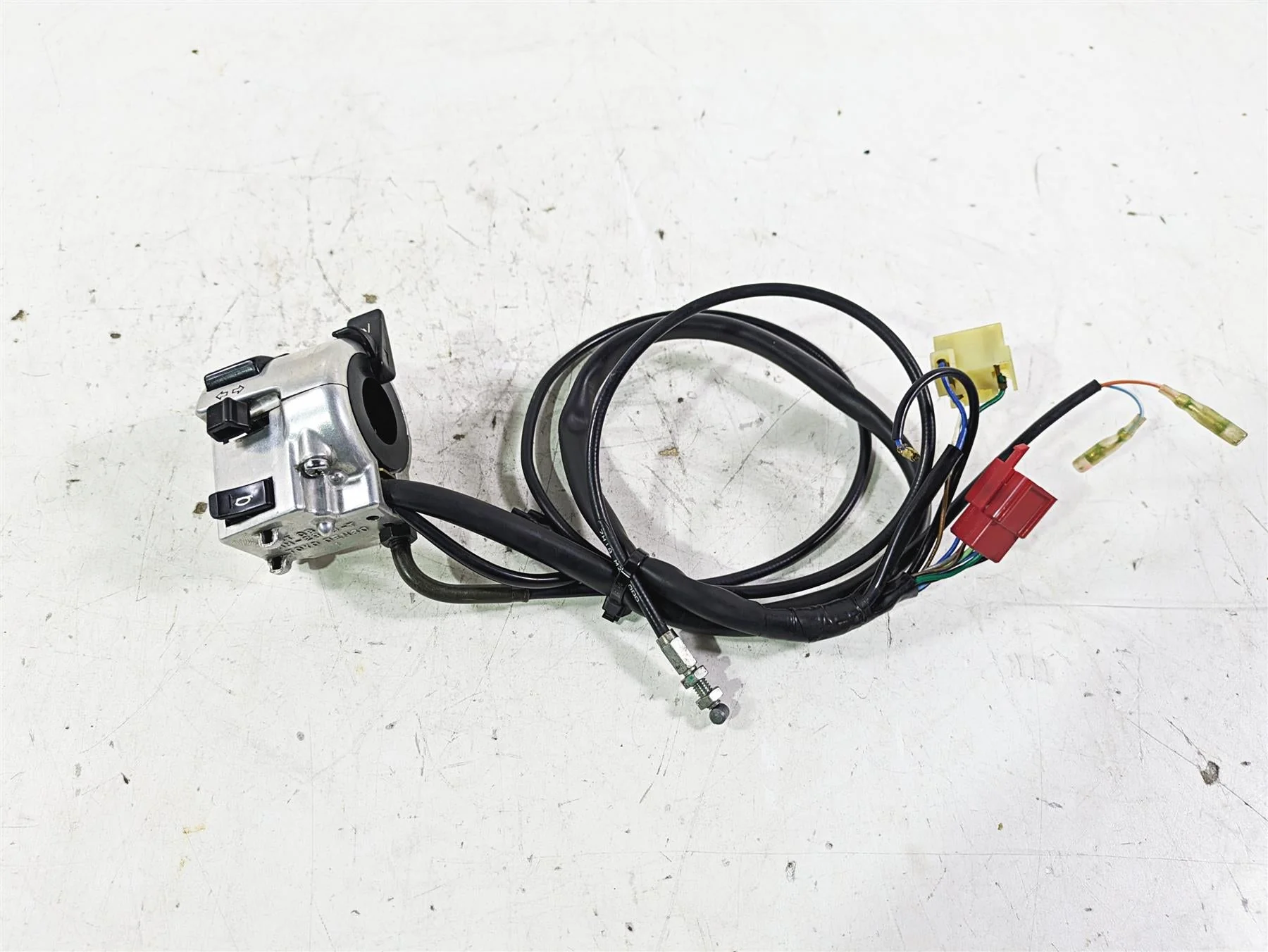 1998 Honda GL1500 Valkyrie Tour Left Hand Blinker Control Switch 35020-MZ0-670