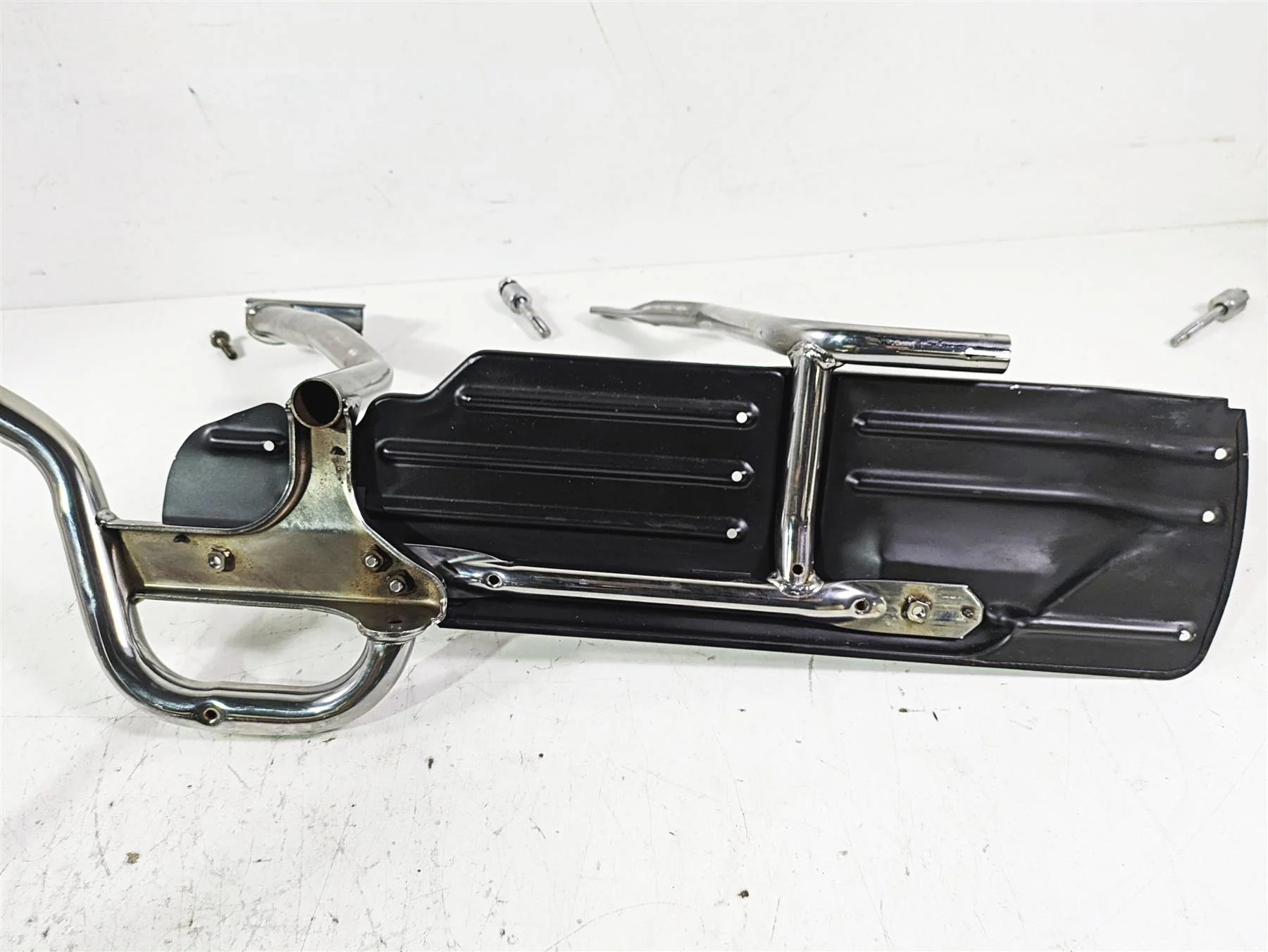 1998 Honda GL1500 Valkyrie Tour Saddlebag Rack Panier Holder Set 84250-MZ0-700 - Image 10