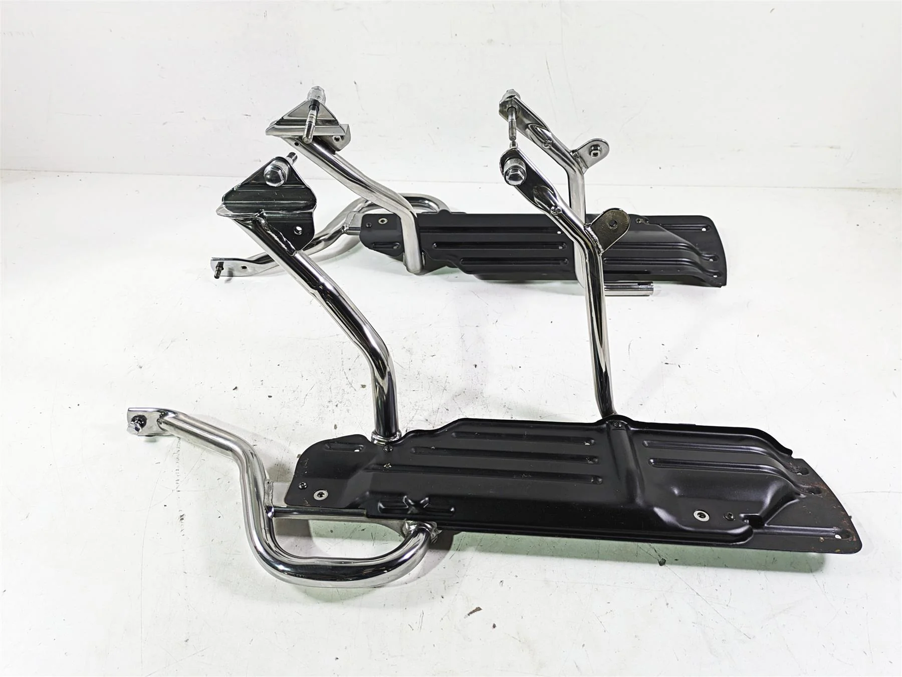 1998 Honda GL1500 Valkyrie Tour Saddlebag Rack Panier Holder Set 84250-MZ0-700 - Image 4