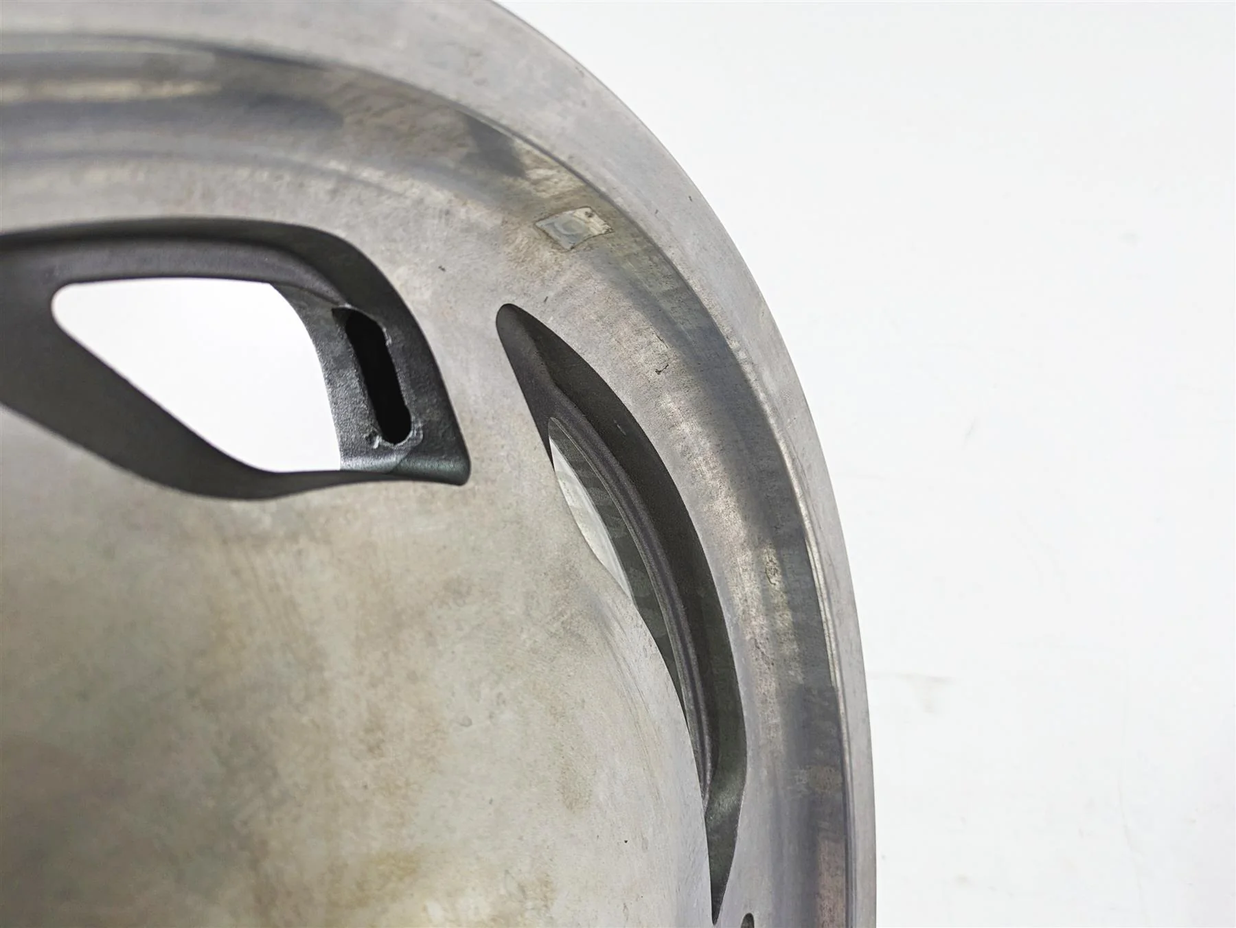 1998 Honda GL1500 Valkyrie Tour Straight 17x3.5 Front Wheel Rim 44650-MZ0-674 - Image 5