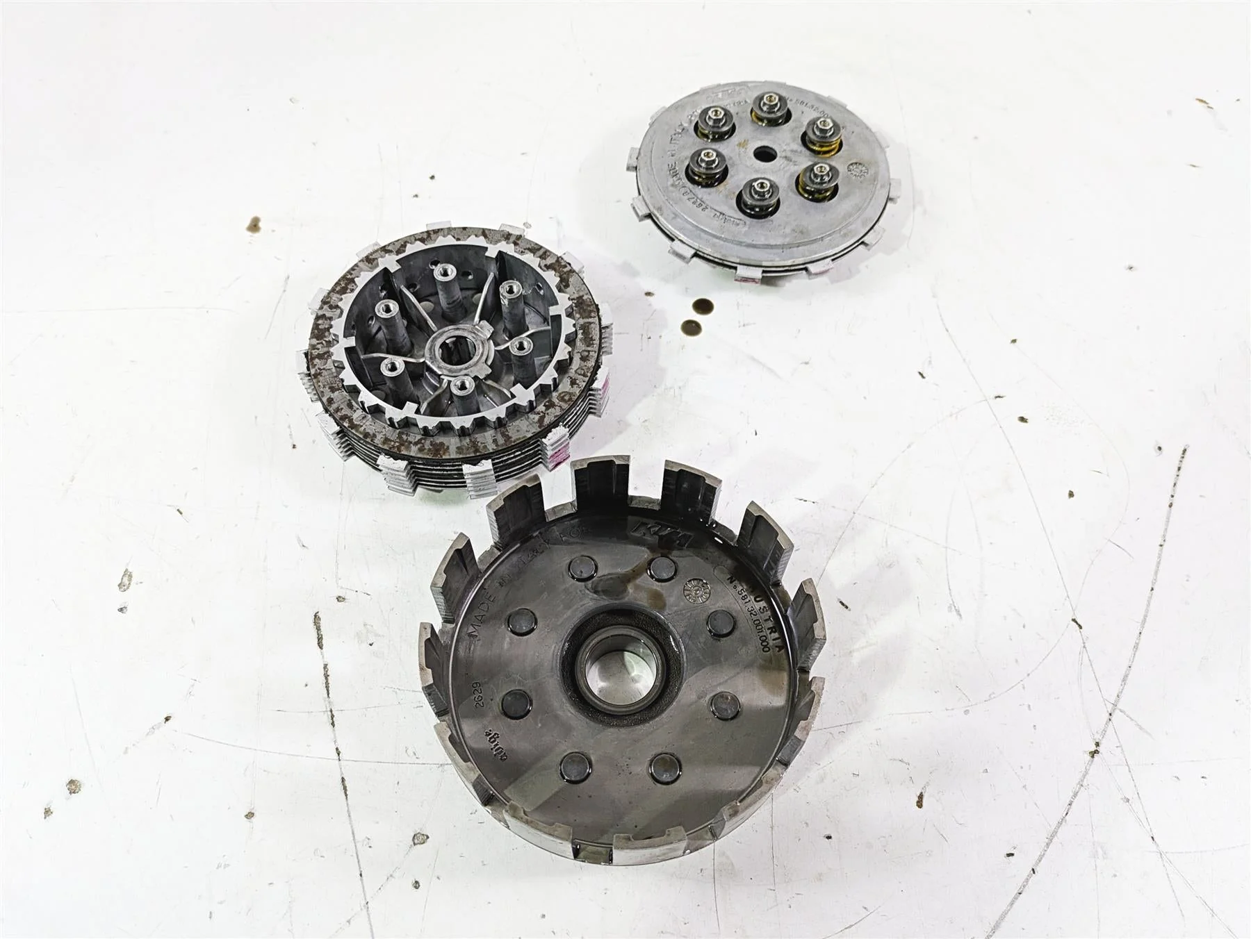 1998 KTM 380 SX MX Clutch Basket Pressure Plate Assembly 54632001272 - Image 2