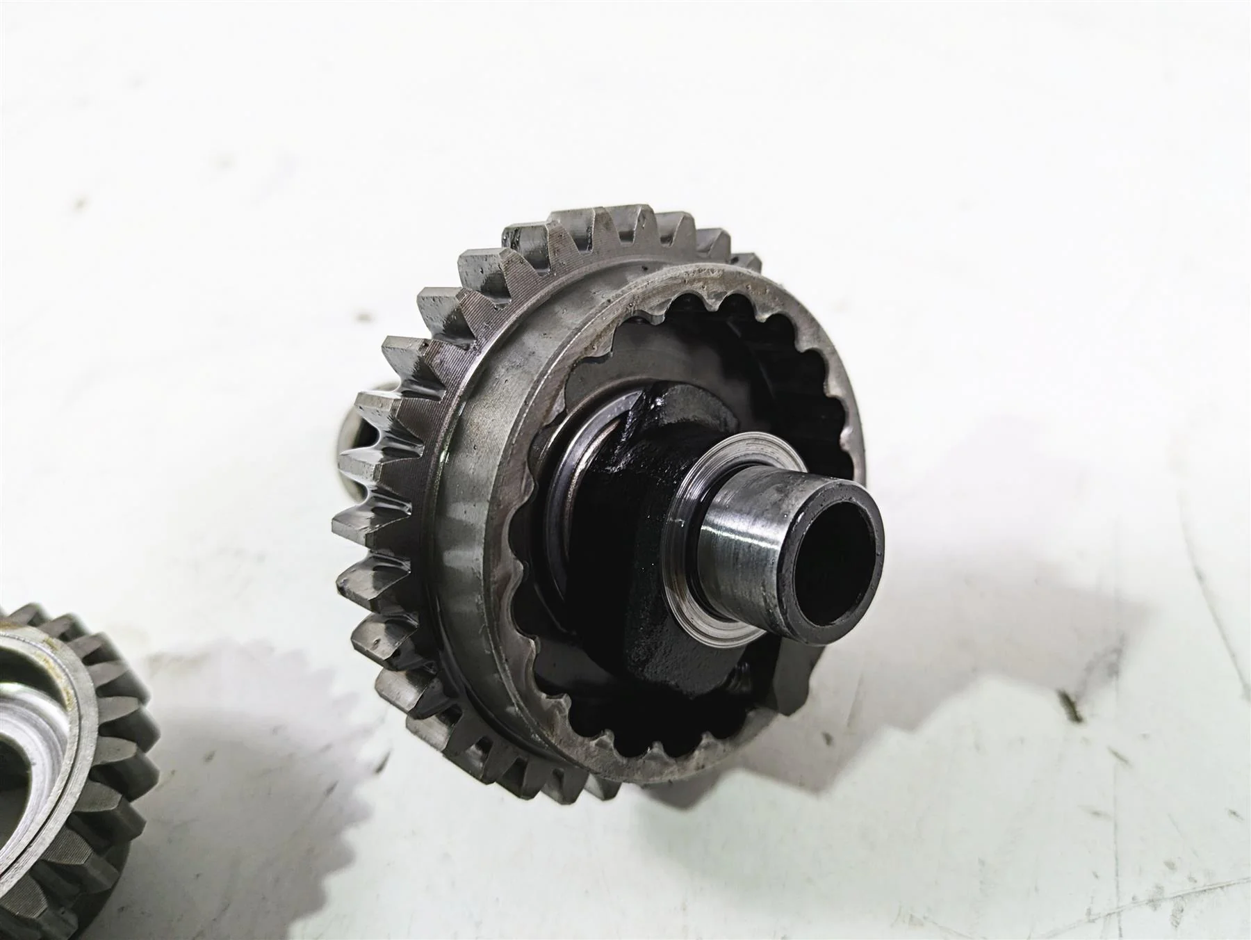 1998 KTM 380 SX MX Kickstart Shaft & Idle Gear Set 54633021200 - Image 4