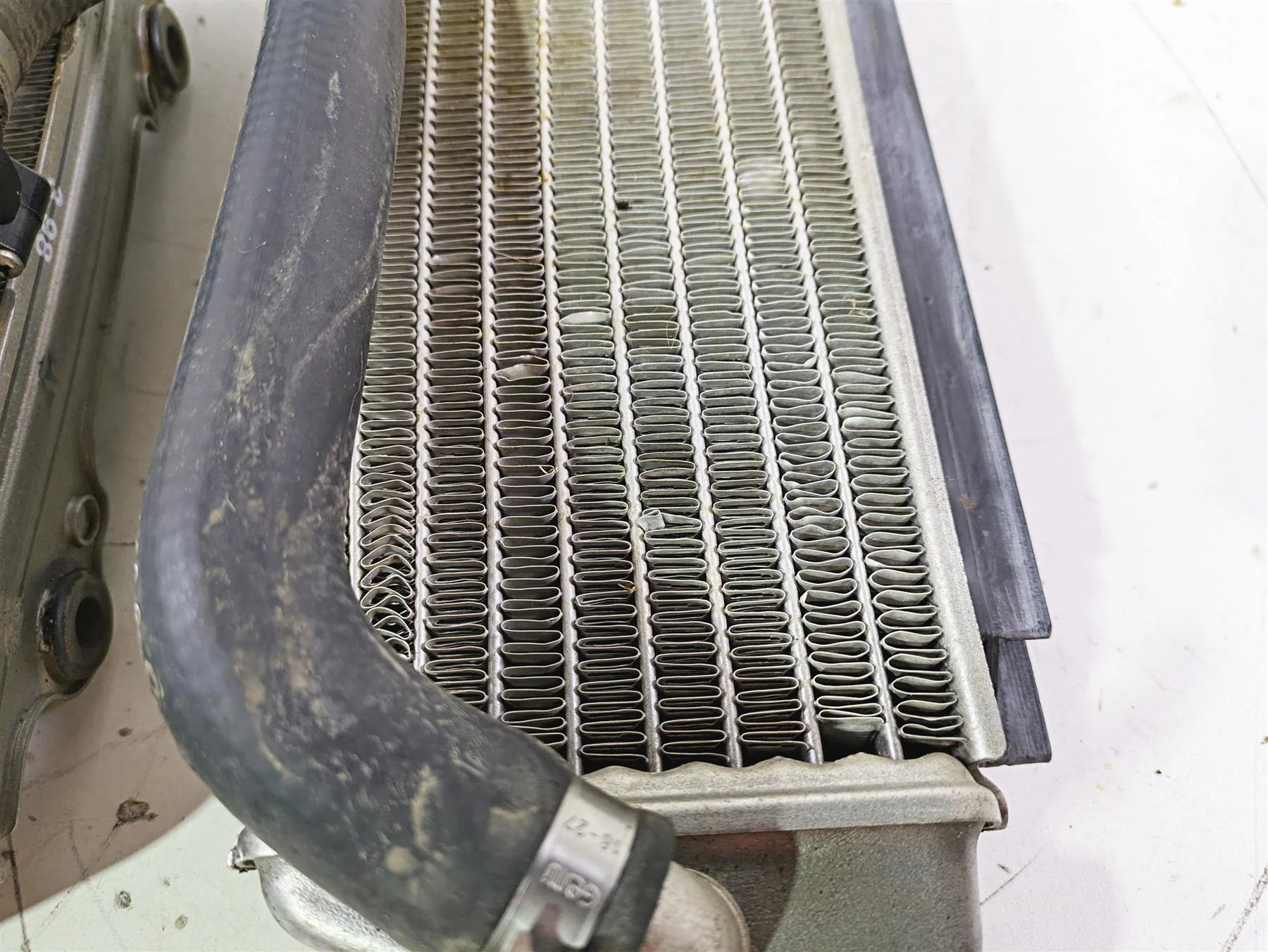 1998 KTM 380 SX MX Left Right Radiator Set - No Leaks 54735008000 50335007000 - Image 7