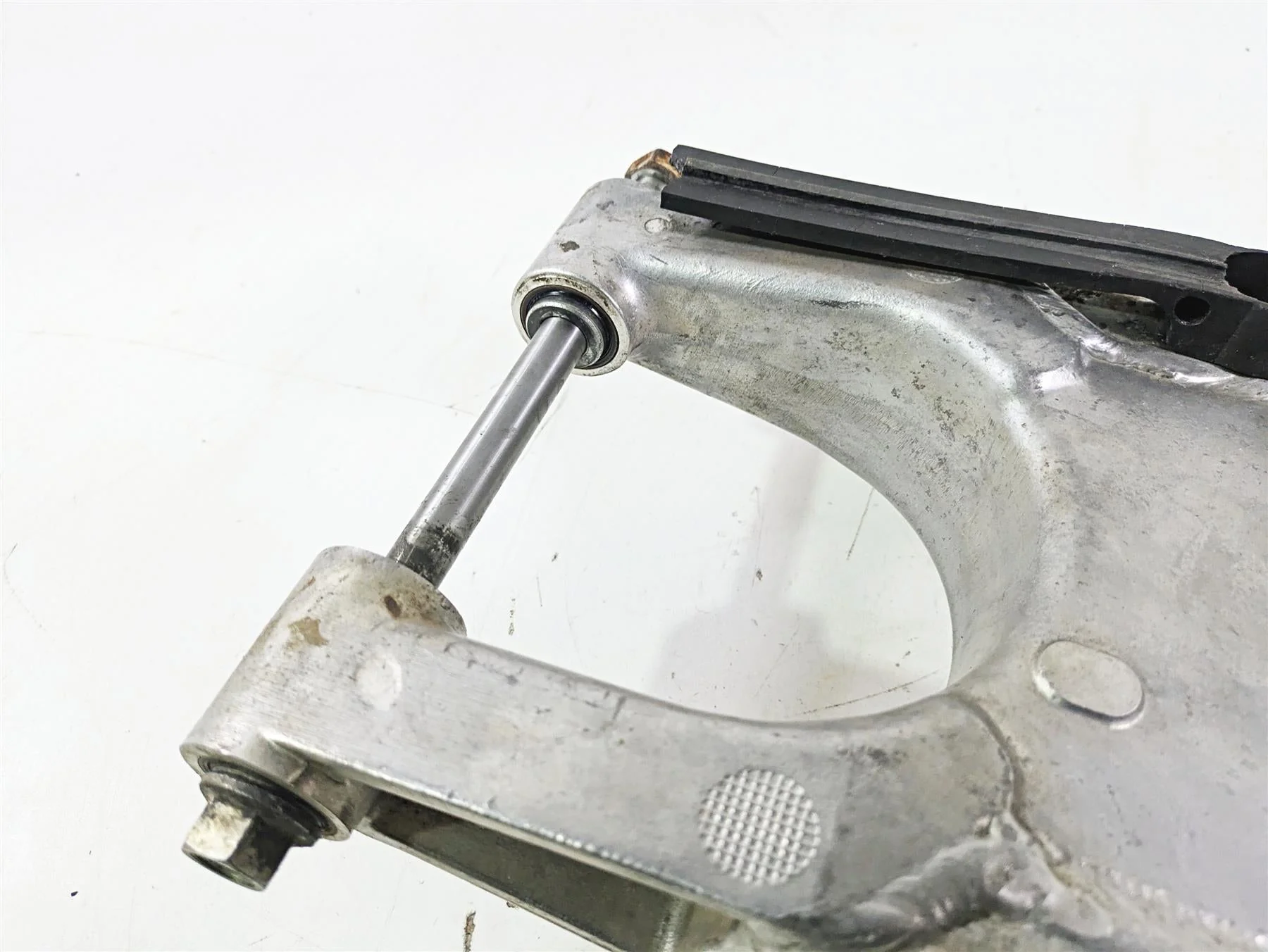 1998 KTM 380 SX MX Straight Swingarm Swing Arm & Rear Axle 50304030044 - Image 10