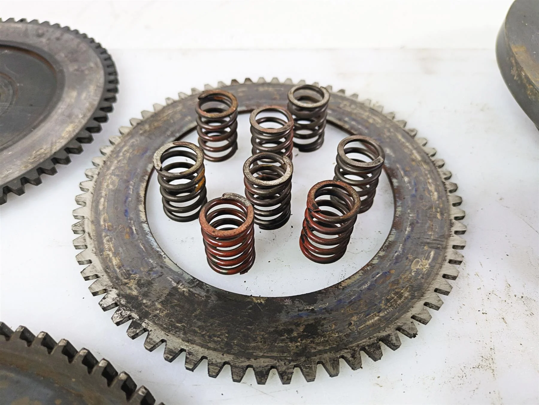1998 Moto Guzzi California 1100 EV Clutch & Pressure Plate & Flywheel GU29084450 - Image 10