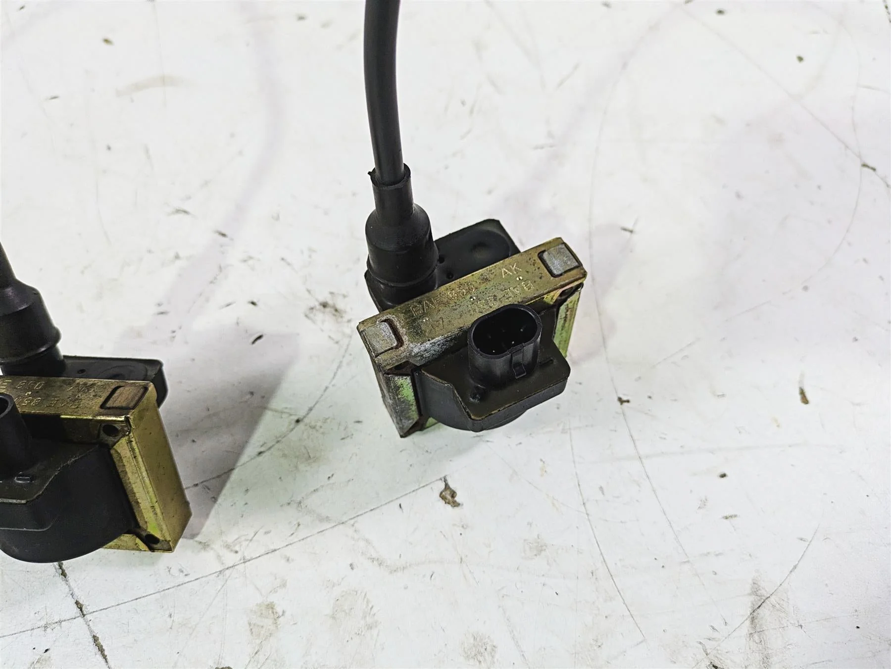 1998 Moto Guzzi California 1100 EV Ignition Coil + Wires & Plugs Set GU30716500 - Image 11