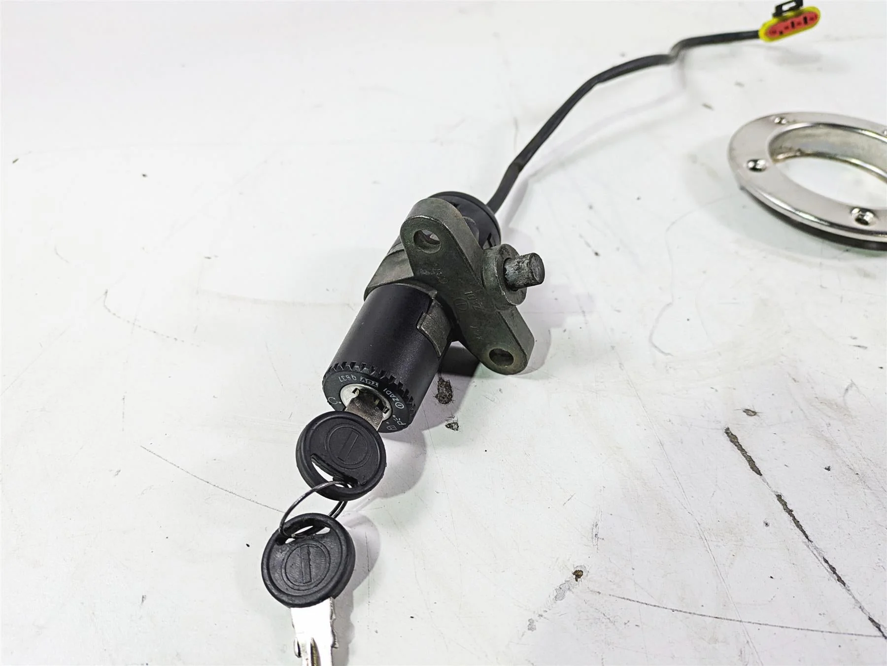 1998 Moto Guzzi California 1100 EV Ignition Switch Key Lock Cap Set GU03736801 - Image 11