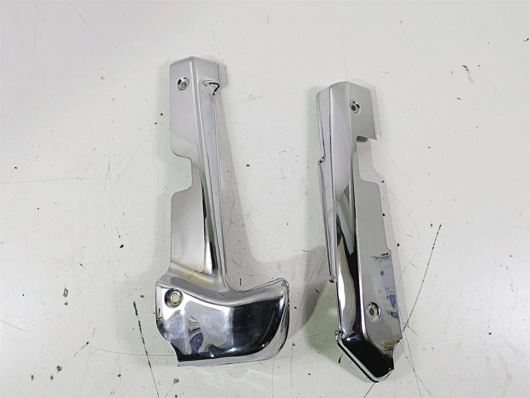 1998 Moto Guzzi California 1100 EV Lower Frame Chrome Cover Set GU03446900 - Image 8