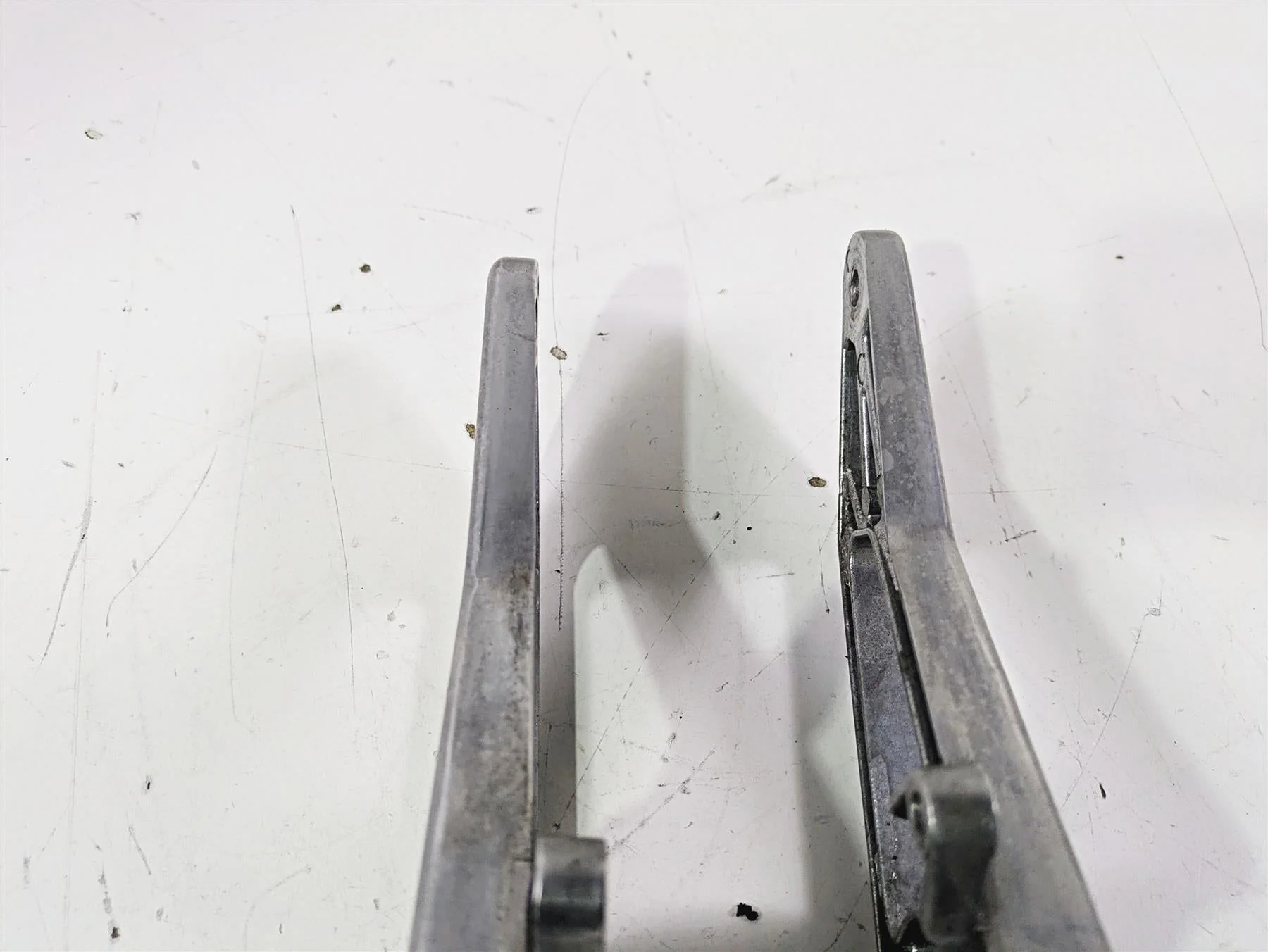 1998 Moto Guzzi California 1100 EV Rear Passenger Footpeg Set GU29443550 - Image 8