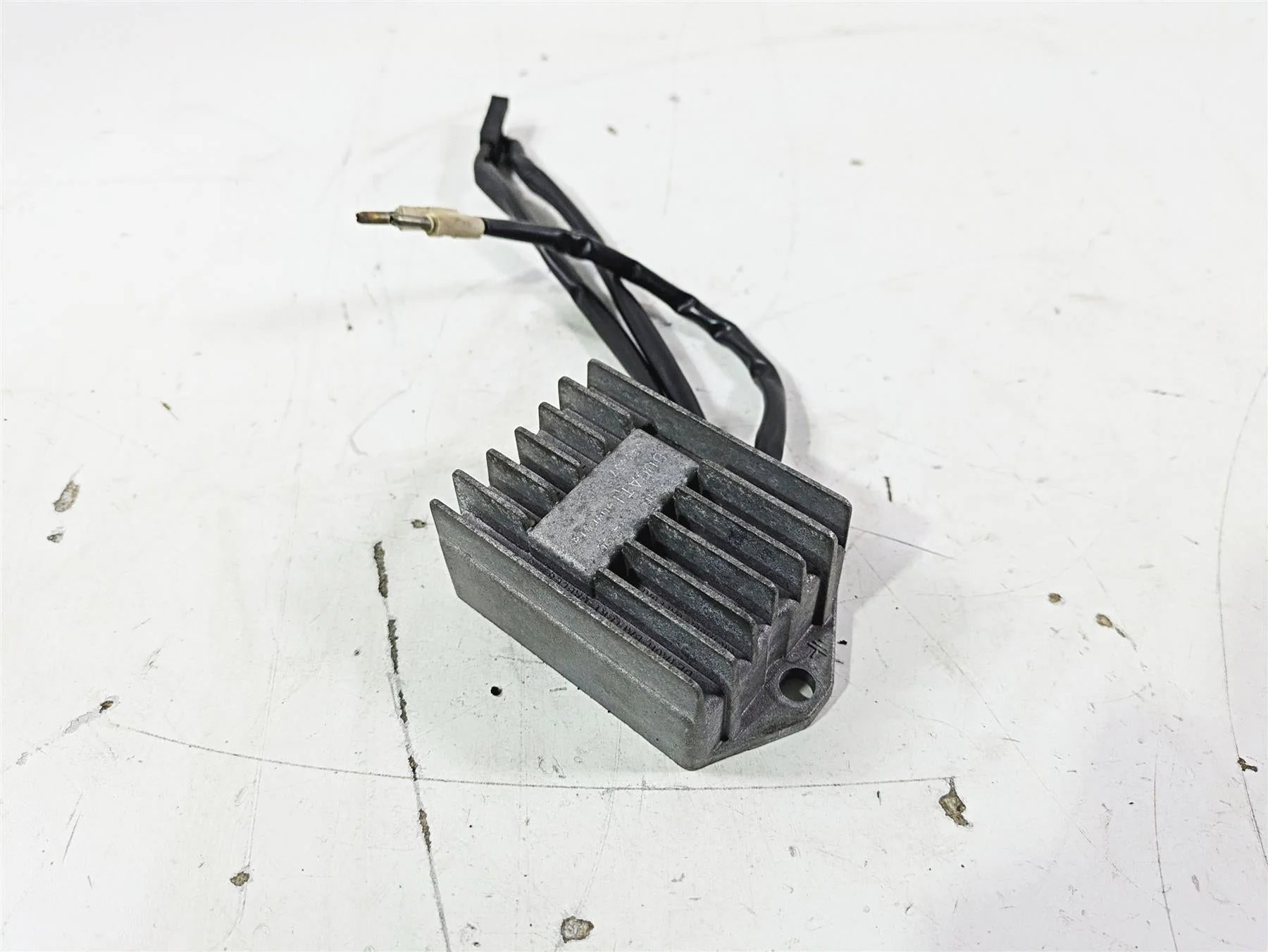 1998 Moto Guzzi California 1100 EV Rectifier Voltage Regulator GU37703805 - Image 12