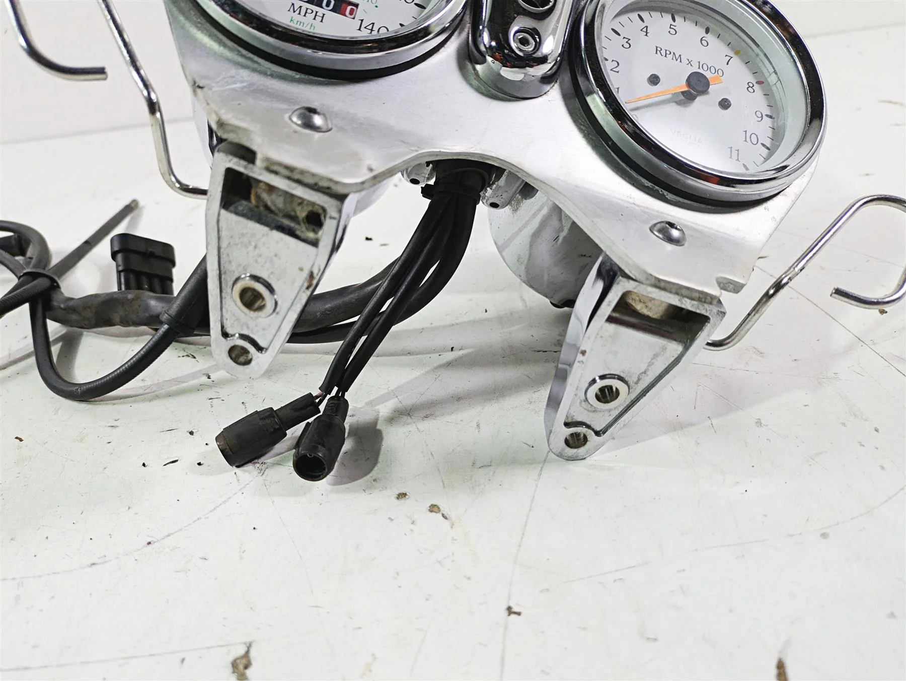 1998 Moto Guzzi California 1100 EV Speedometer Gauges + Cover - 22k GU02762400 - Image 11