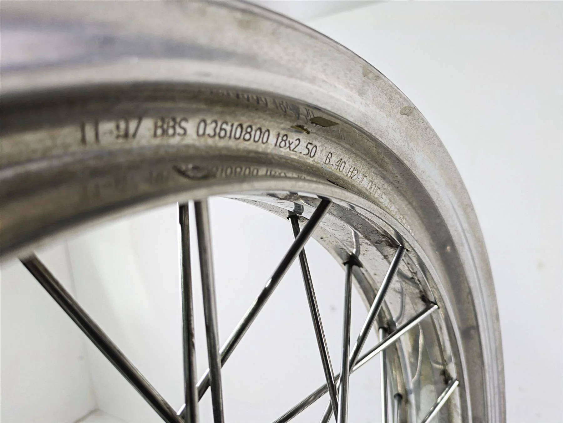 1998 Moto Guzzi California 1100 EV Straight 18x2.5 Front Wheel Spoke GU03610300 - Image 6
