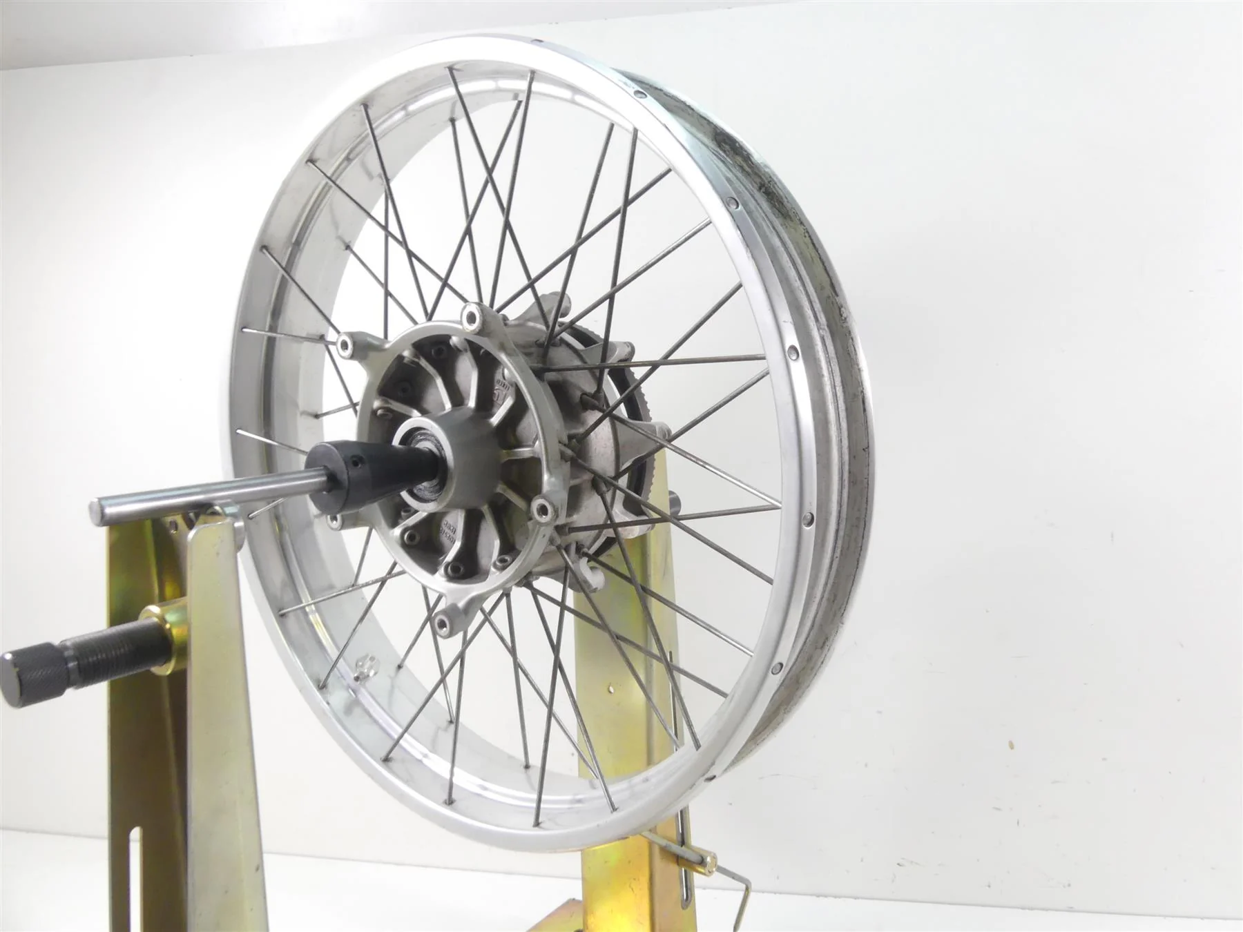1999 BMW R1100 GS 259E Nice Straight Front 2.5x19 Behr Wheel Rim 36312314912 - Image 4