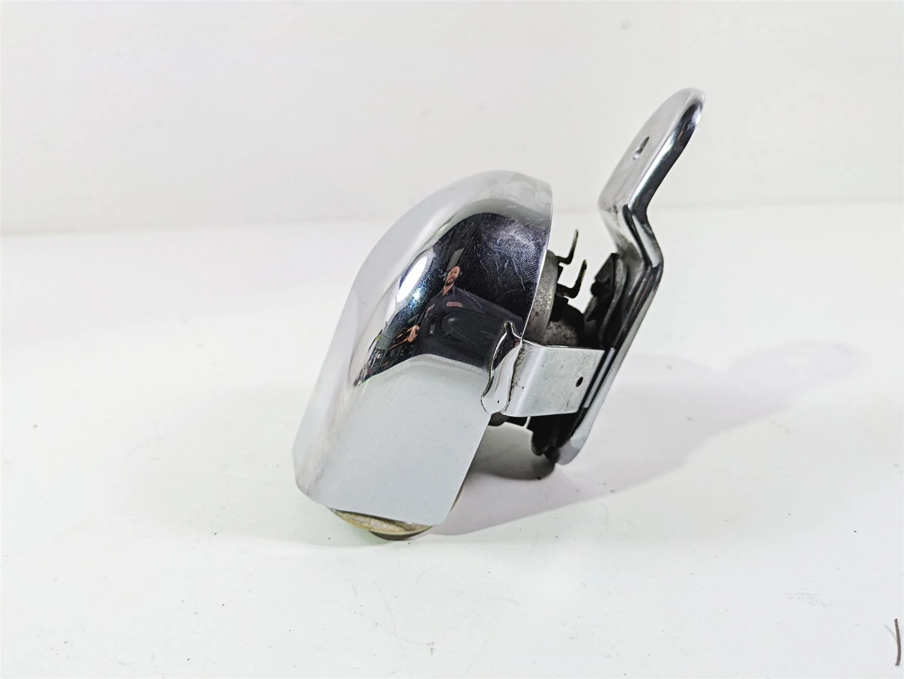 1999 Harley Dyna FXDL Low Rider Aftermarket Horn & Cover Set 61300478A 69060-90H - Image 4