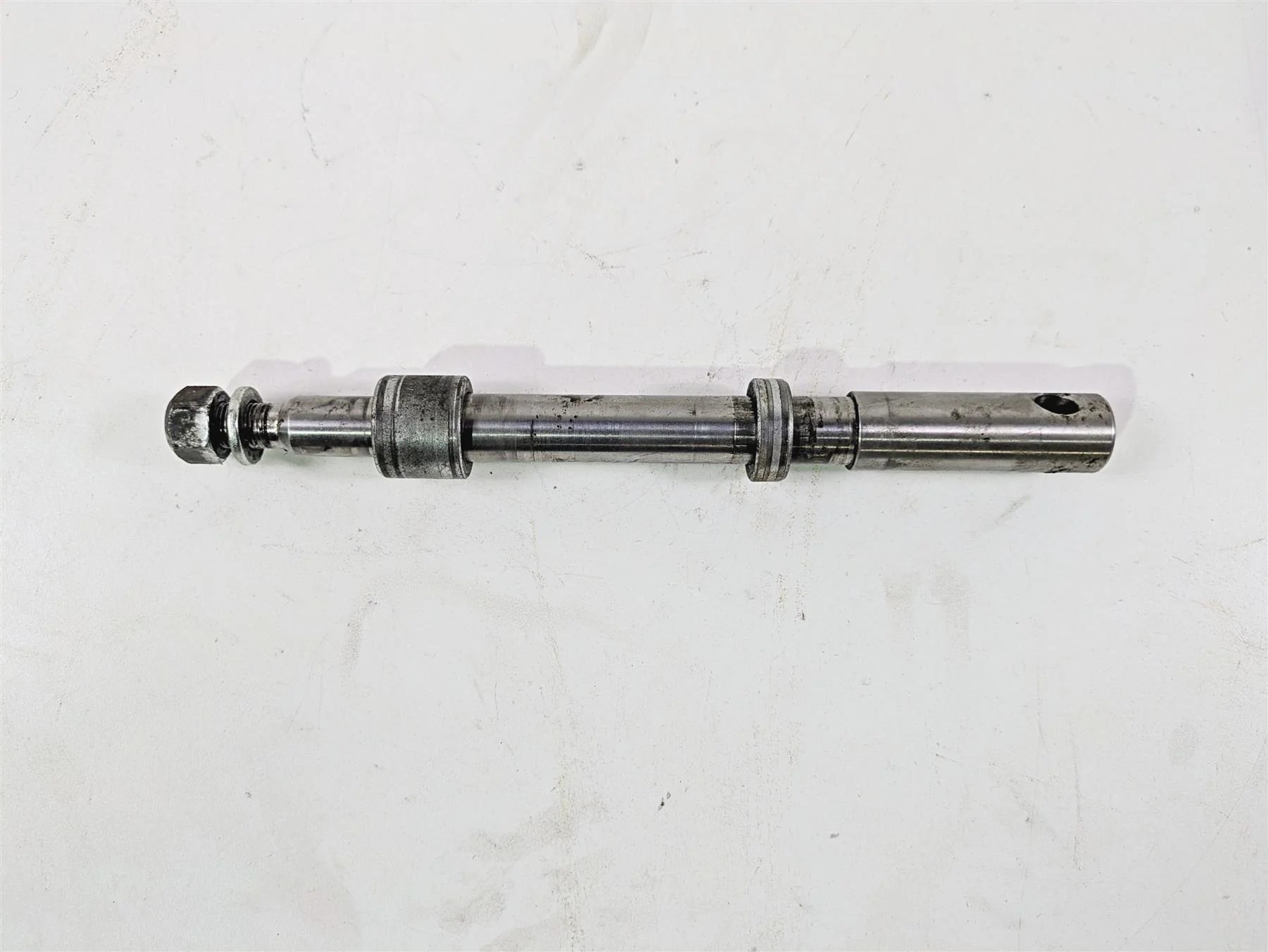1999 Harley Dyna FXDL Low Rider Front Wheel Spindle Axle 3/4" 43895-87B