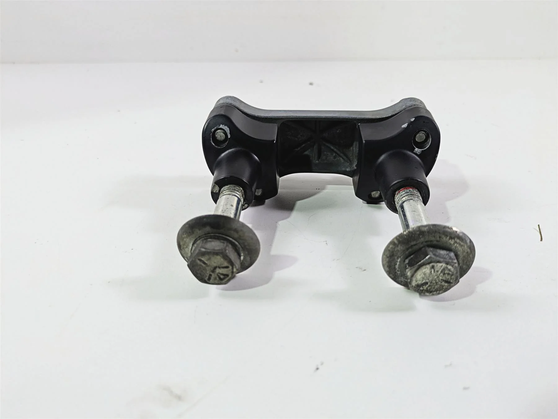 1999 Harley Dyna FXDL Low Rider Handlebar Riser Holder Clamps 56119-77A - Image 6