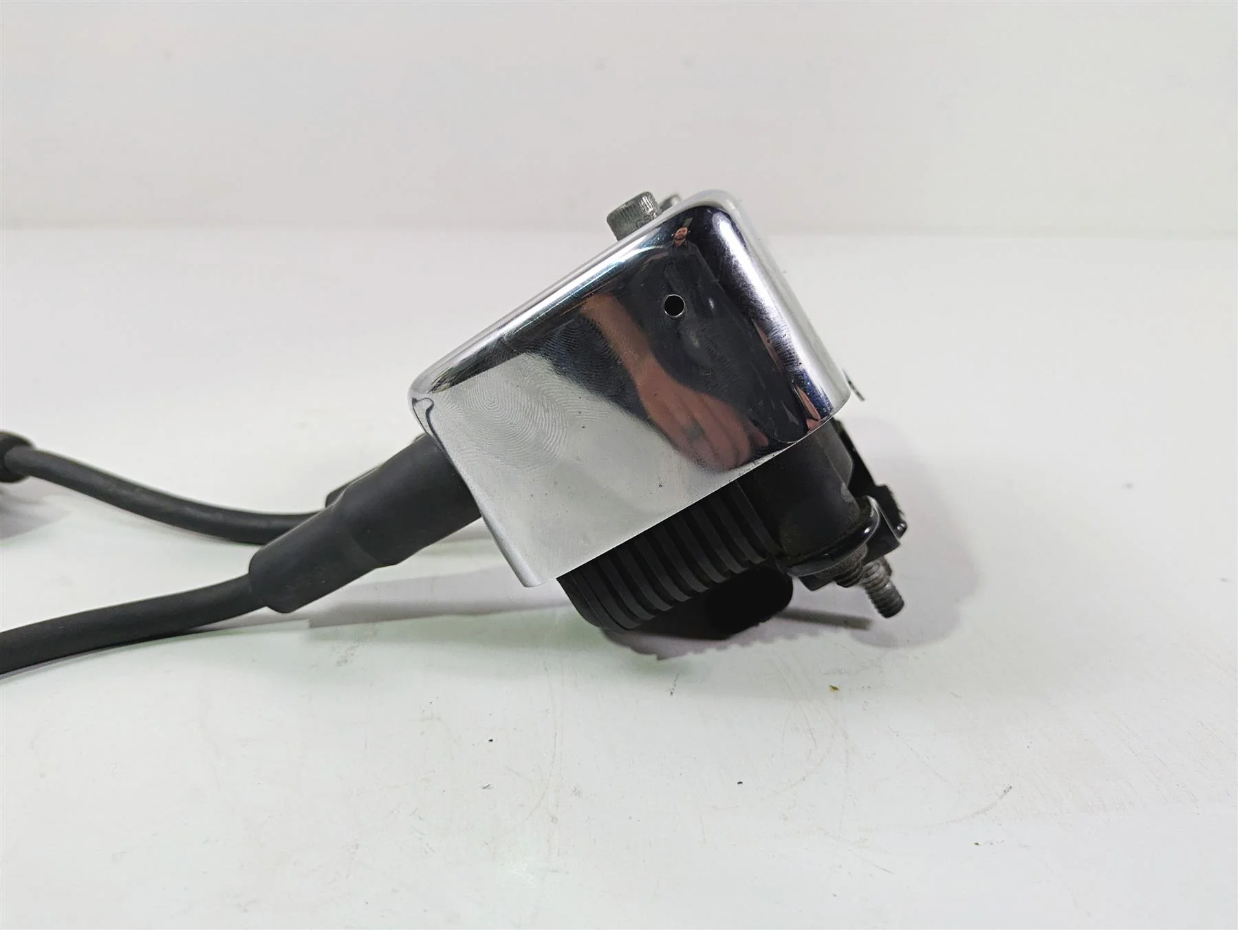 1999 Harley Dyna FXDL Low Rider Ignition Coil Wires & Chrome Cover 31655-99 - Image 3