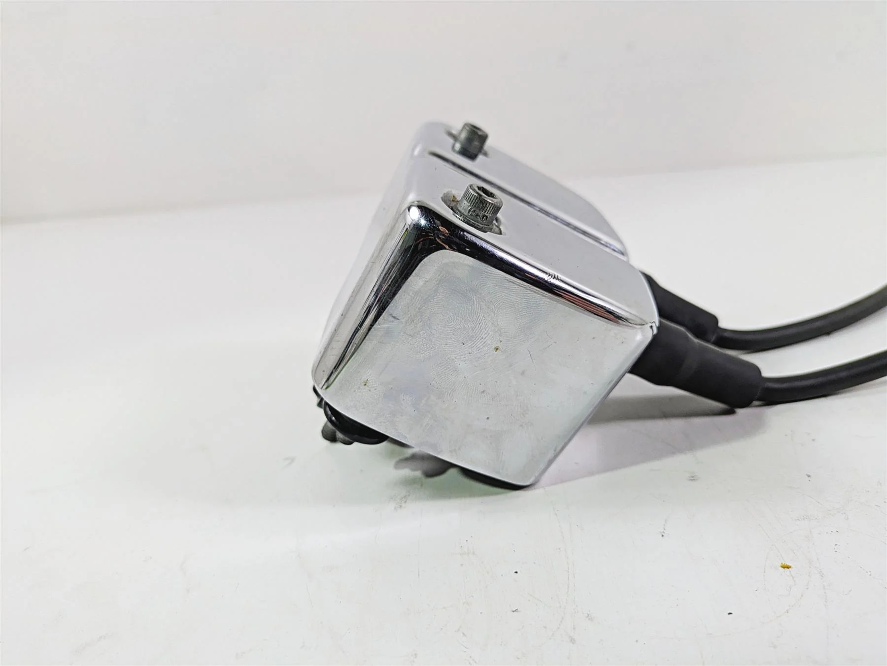 1999 Harley Dyna FXDL Low Rider Ignition Coil Wires & Chrome Cover 31655-99 - Image 5
