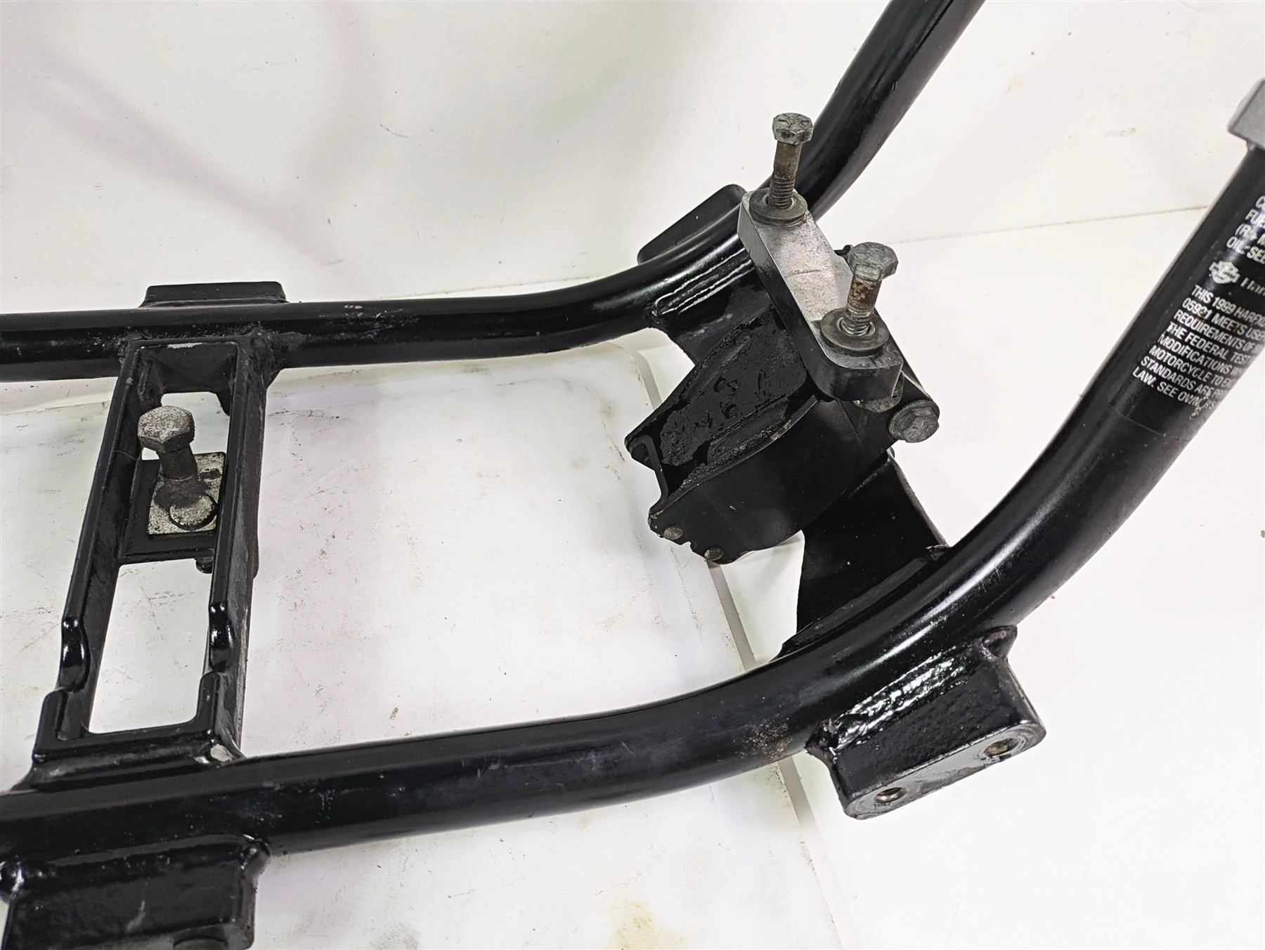 1999 Harley Dyna FXDL Low Rider Main Frame Chassis 32dgr Rake With Salvage Texas Title - Read 47427-99A - Image 2