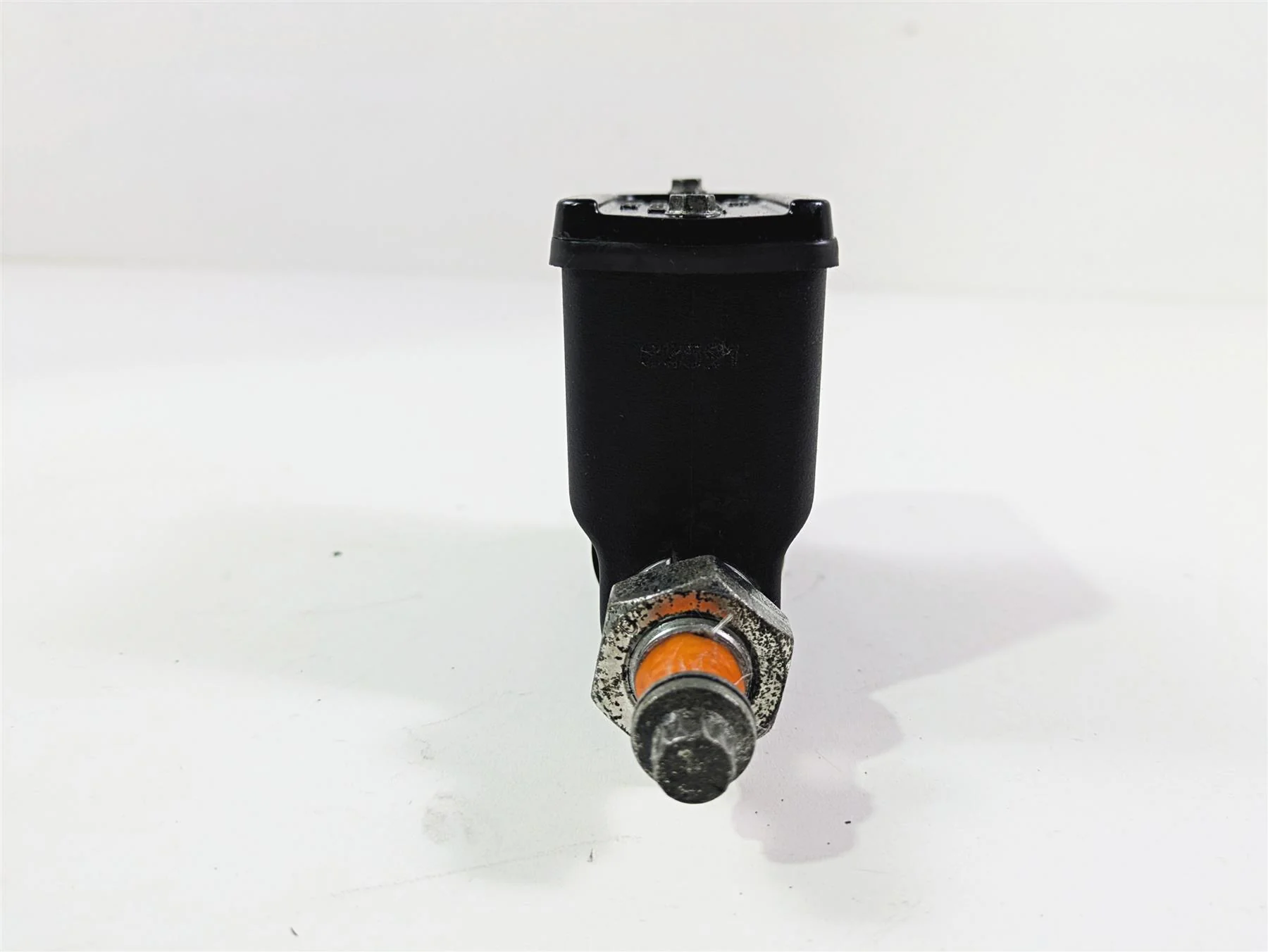 1999 Harley Dyna FXDL Low Rider Rear Brake Master Cylinder 42474-90C - Image 3