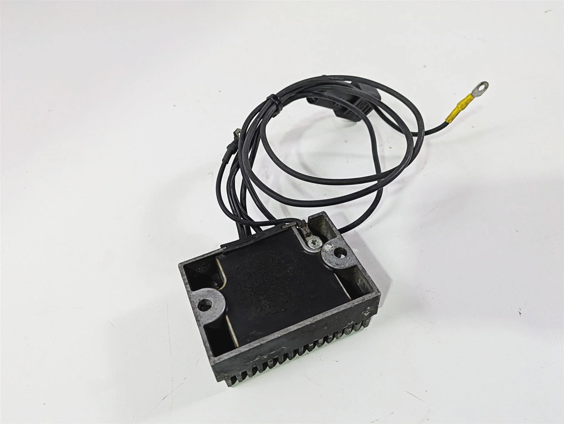 1999 Harley Dyna FXDL Low Rider Rectifier Voltage Regulator 74518-99A - Image 11