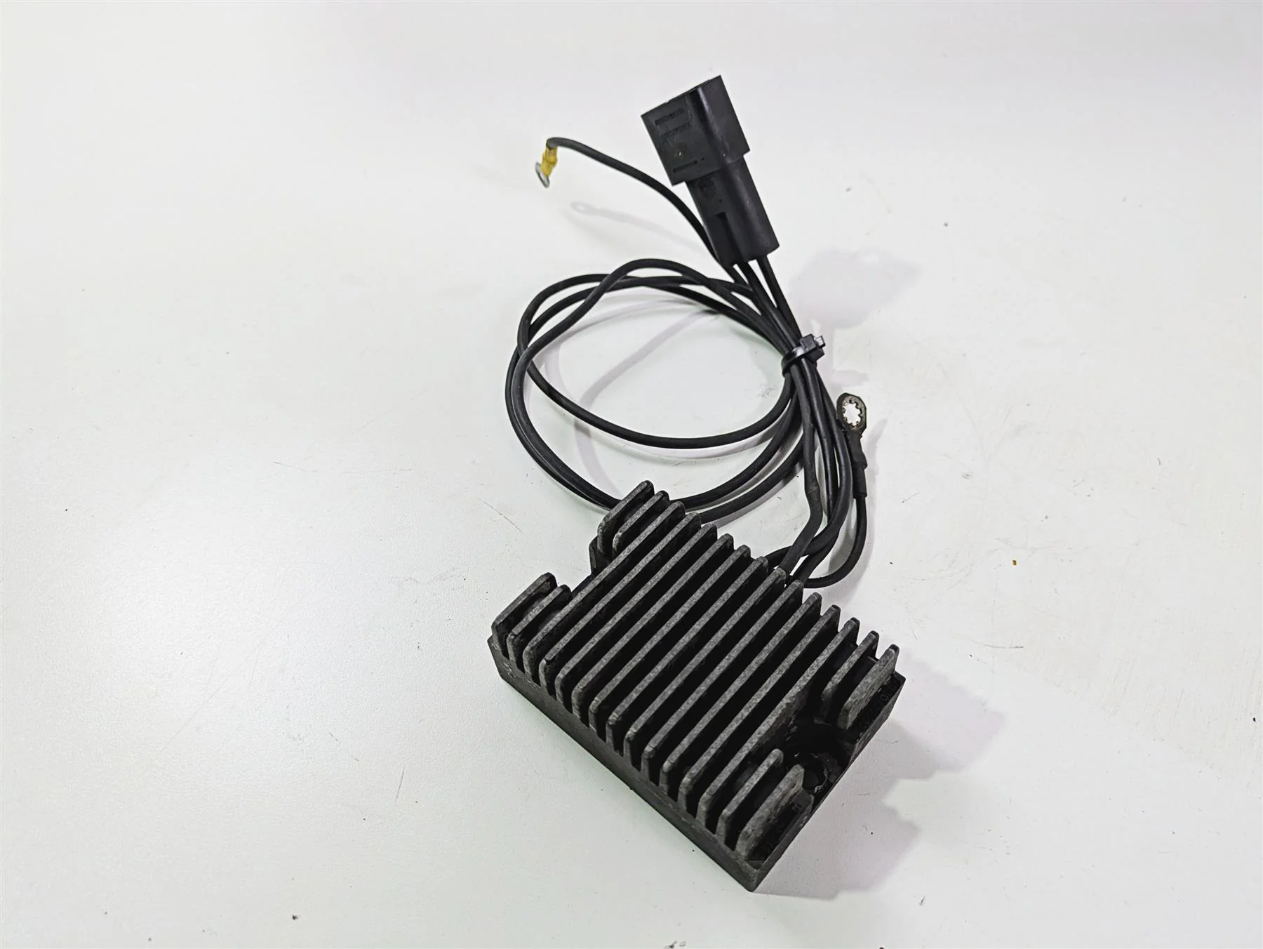 1999 Harley Dyna FXDL Low Rider Rectifier Voltage Regulator 74518-99A - Image 12