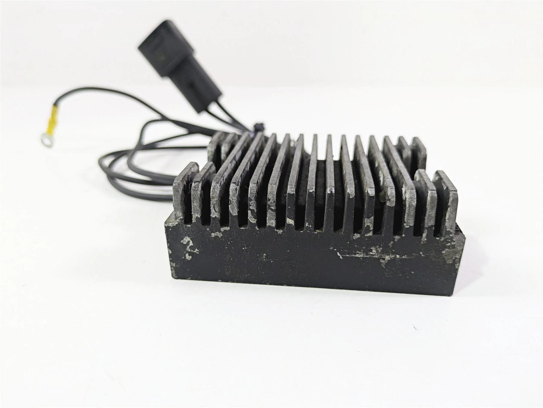 1999 Harley Dyna FXDL Low Rider Rectifier Voltage Regulator 74518-99A - Image 2