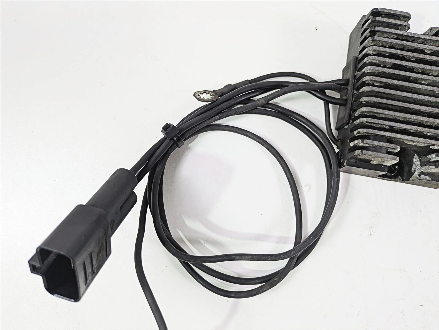 1999 Harley Dyna FXDL Low Rider Rectifier Voltage Regulator 74518-99A - Image 8
