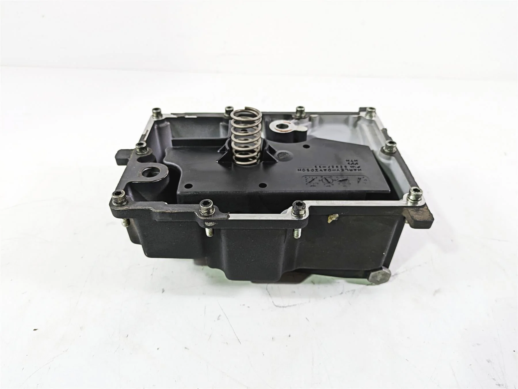 1999 Harley Dyna FXDL Low Rider Transmission Oil Pan Lower Cover 26071-99 - Image 3
