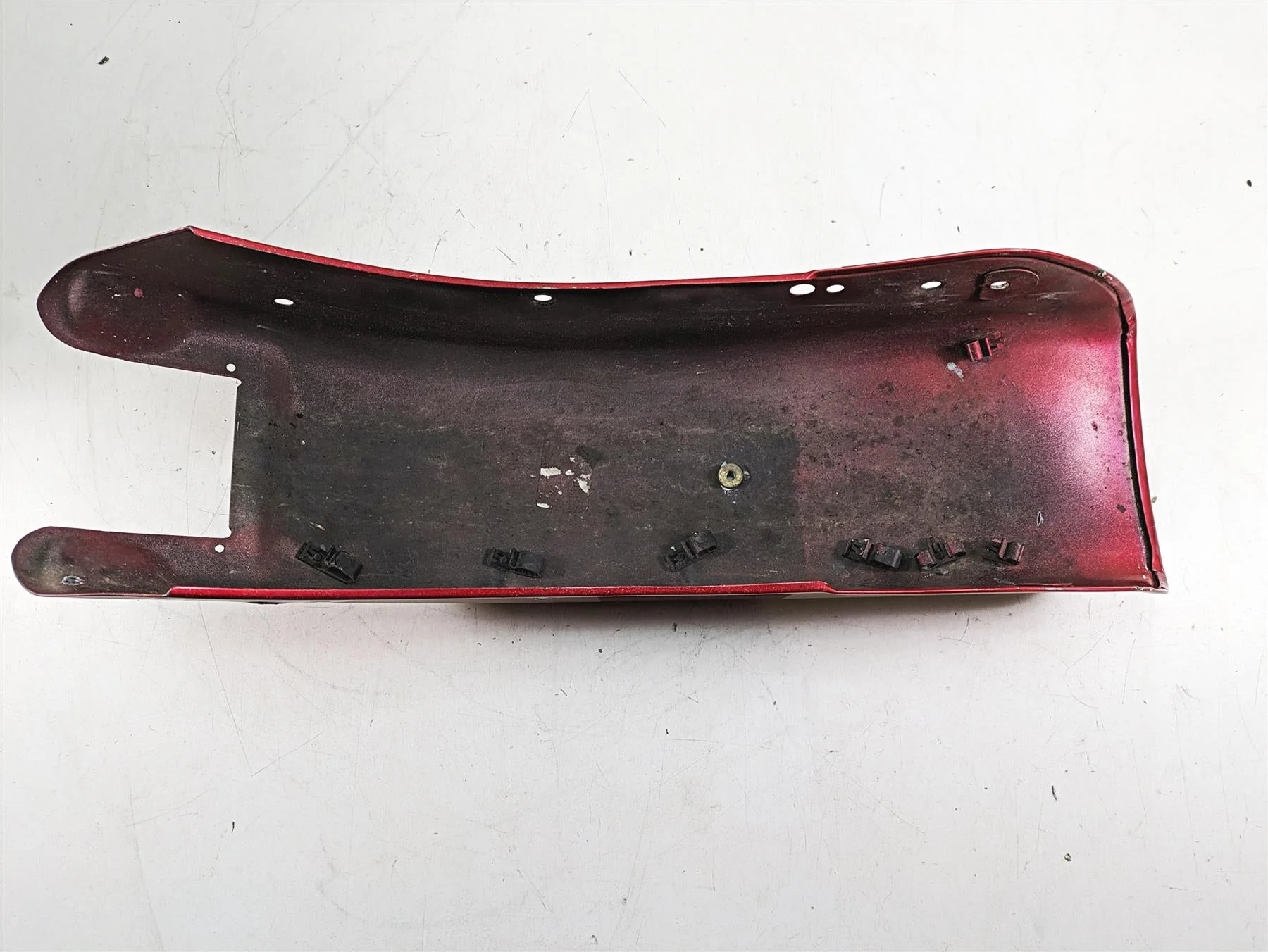1999 Harley FXSTS Softail Springer Rear Fender Red Pearl Custom Paint 59753-97 - Image 4