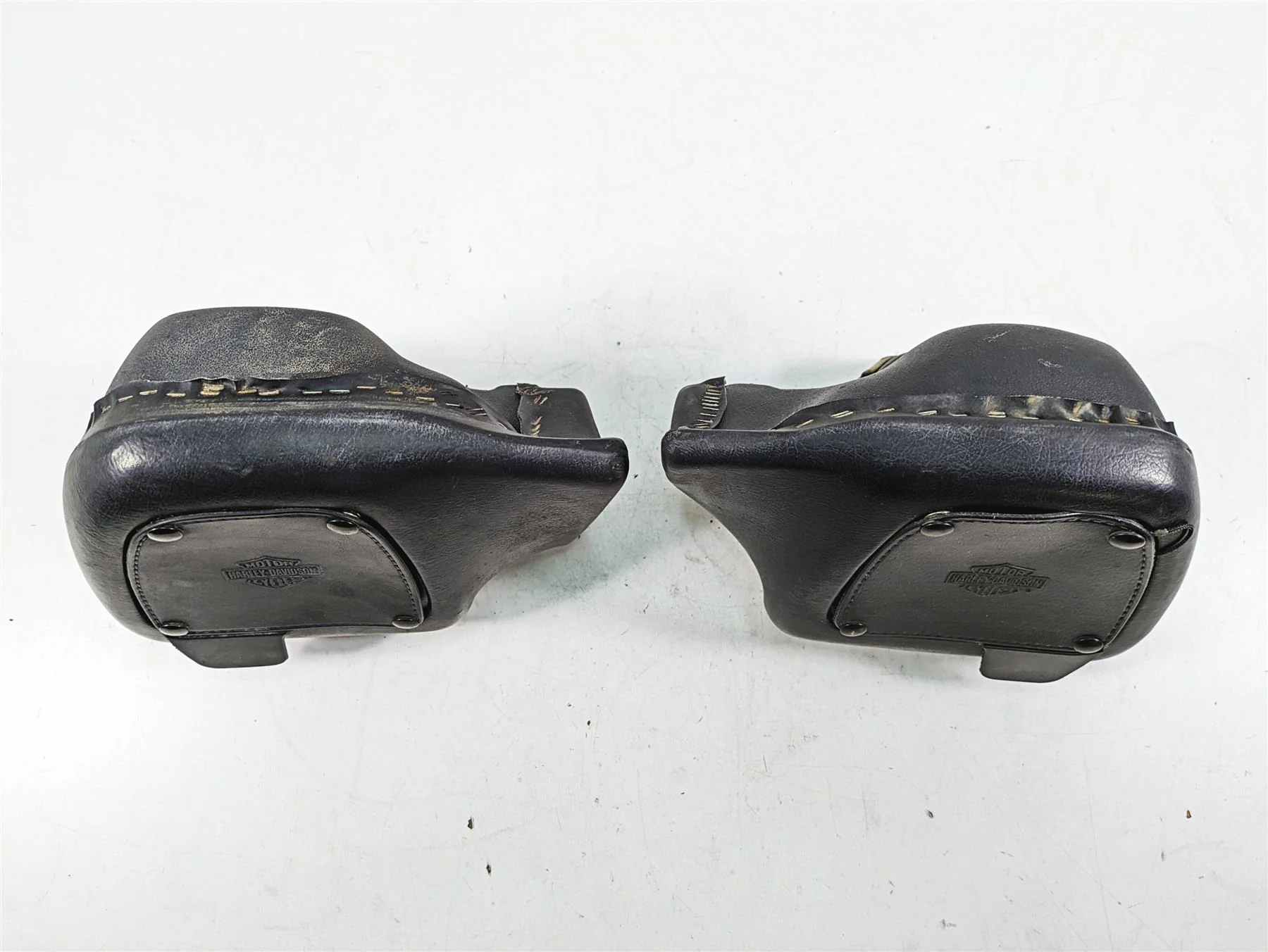 1999 Harley Touring FLHTC Electra Glide Leg Fairing Storage Box Set 58683-89B - Image 7