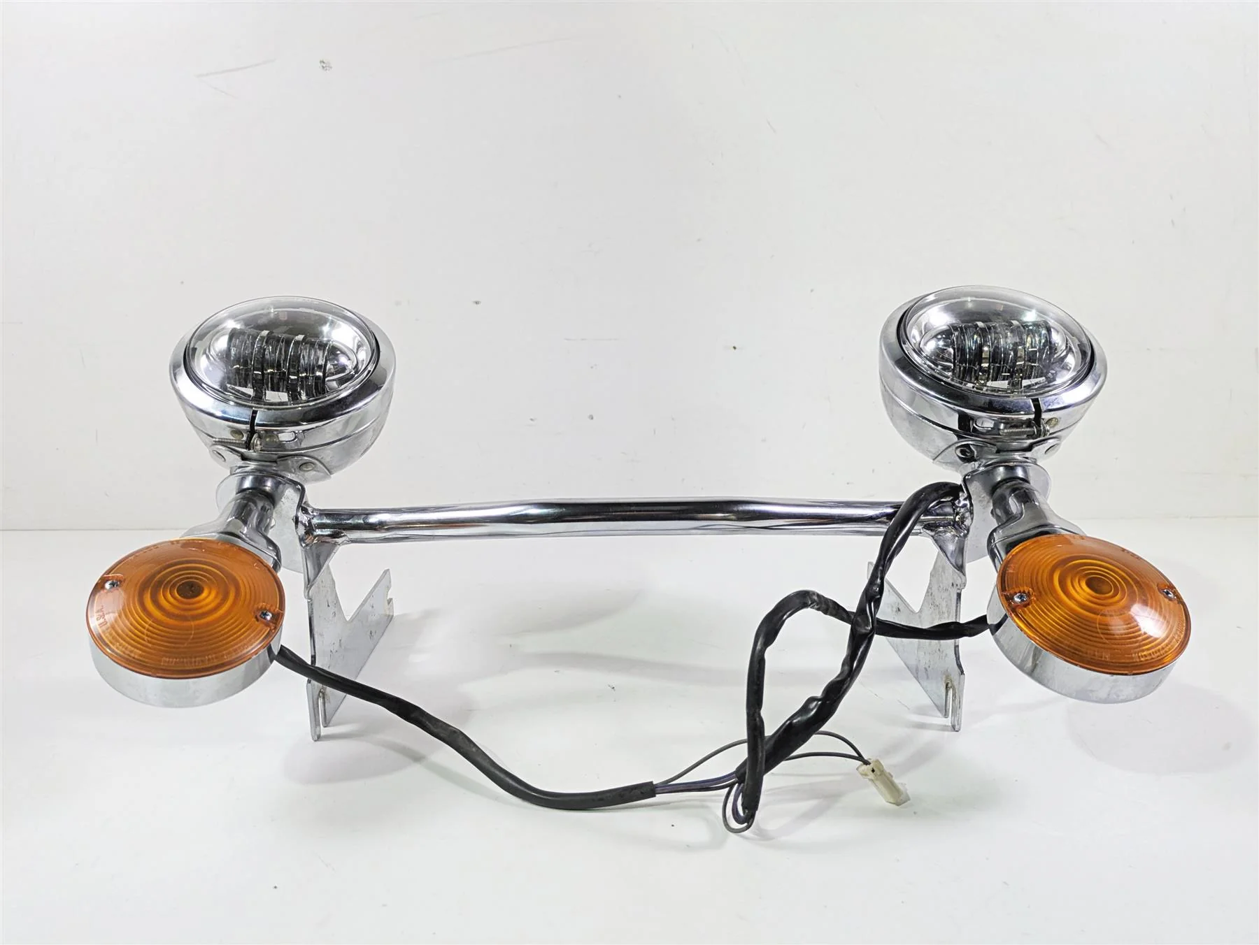 1999 Harley Touring FLHTCUI E-Glide Front LED Spotlight Blinker Bar Set 68712-94 - Image 2